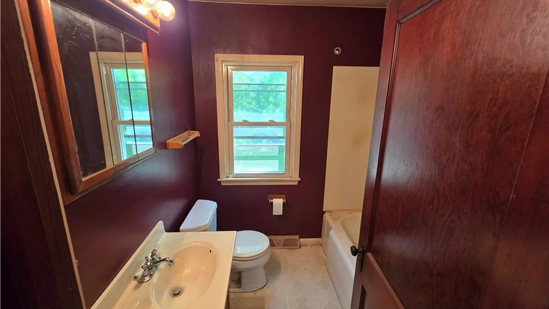 Property at 2132 Transit Road, West Seneca, NY 14224 14