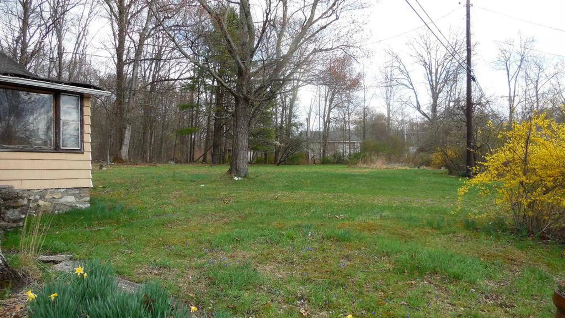Property at 213 Lake Shore Dr, Pine Bush, NY 12566 18