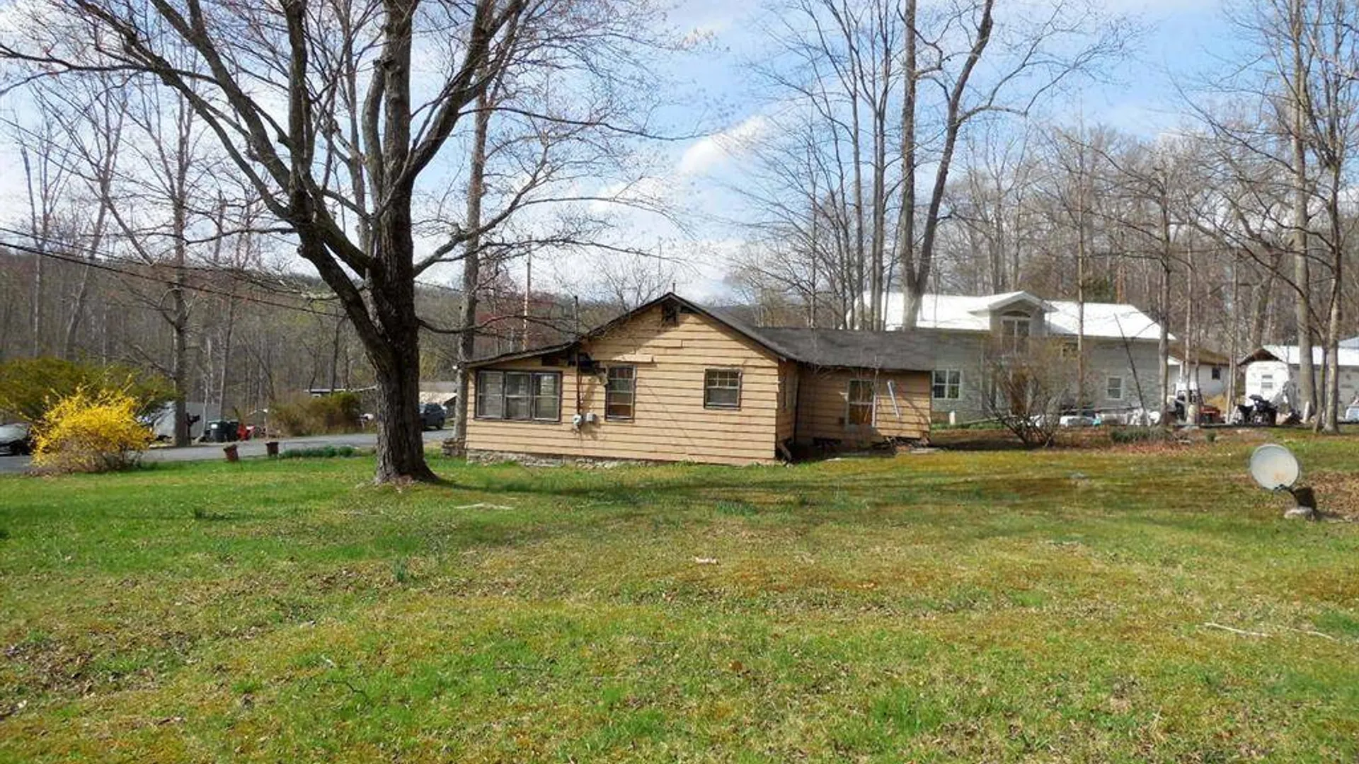 Property at 213 Lake Shore Dr, Pine Bush, NY 12566 26