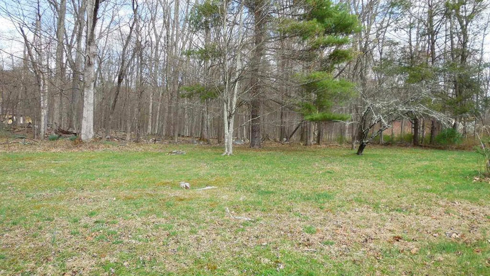Property at 213 Lake Shore Dr, Pine Bush, NY 12566 29