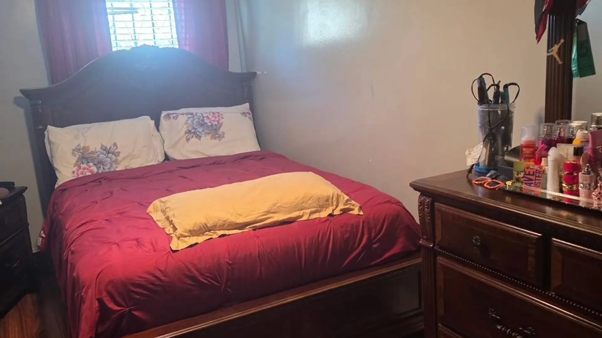 Property at 495 Van Siclen Ave, Brooklyn, NY 11207 10