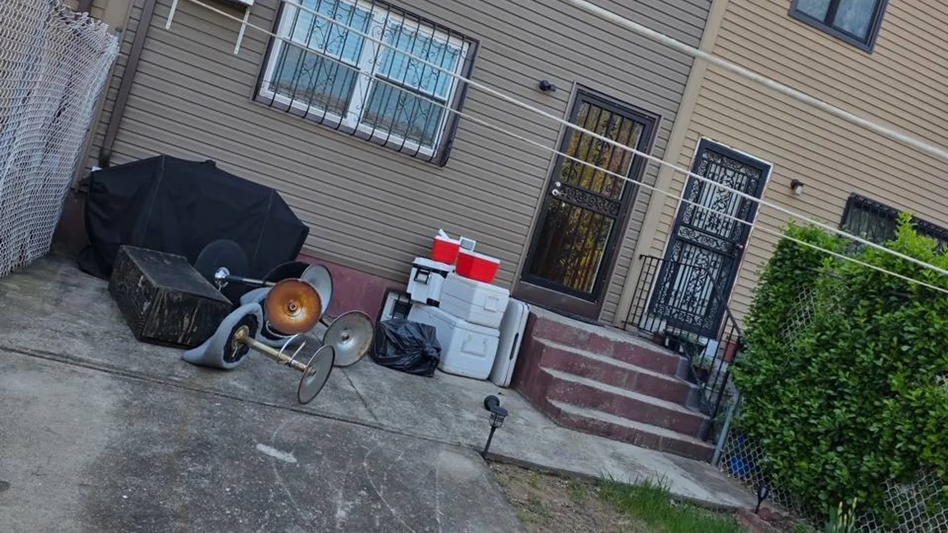 Property at 495 Van Siclen Ave, Brooklyn, NY 11207 14