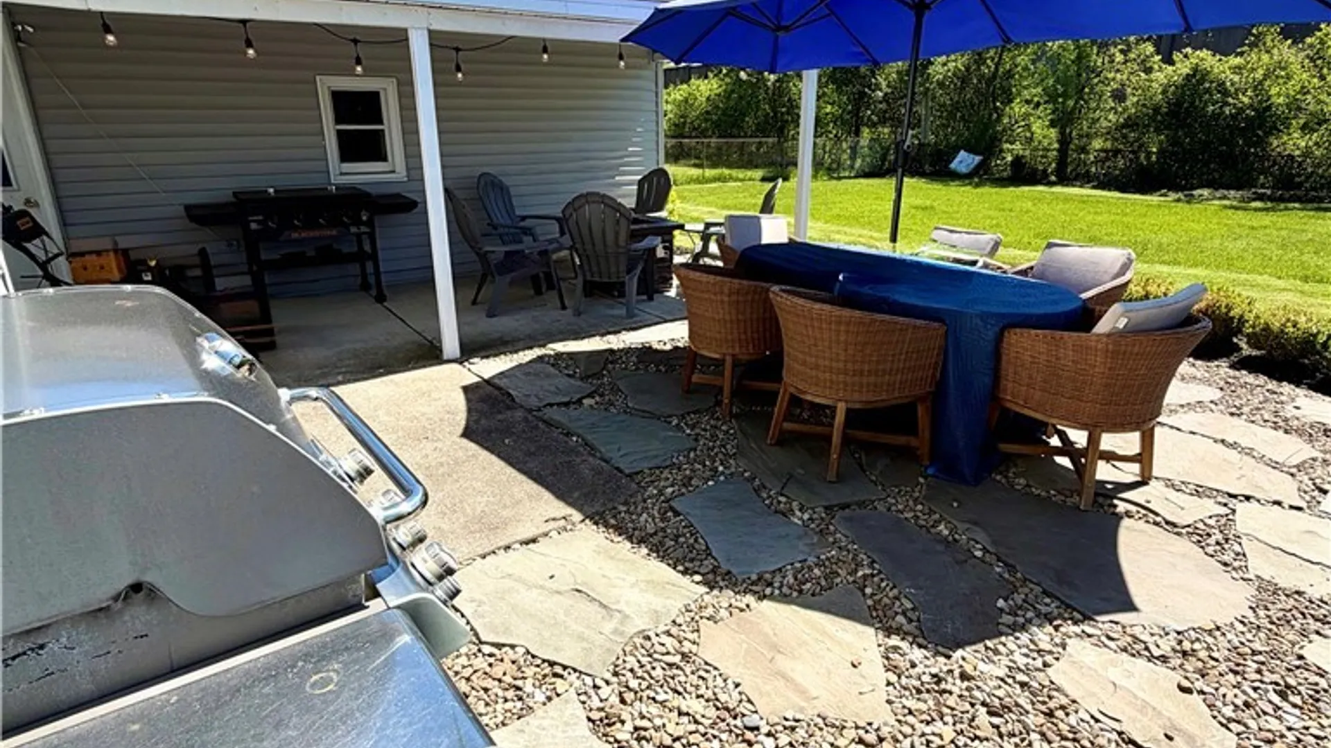 Property at 86 Cranburne Lane, Amherst, NY 14221 42