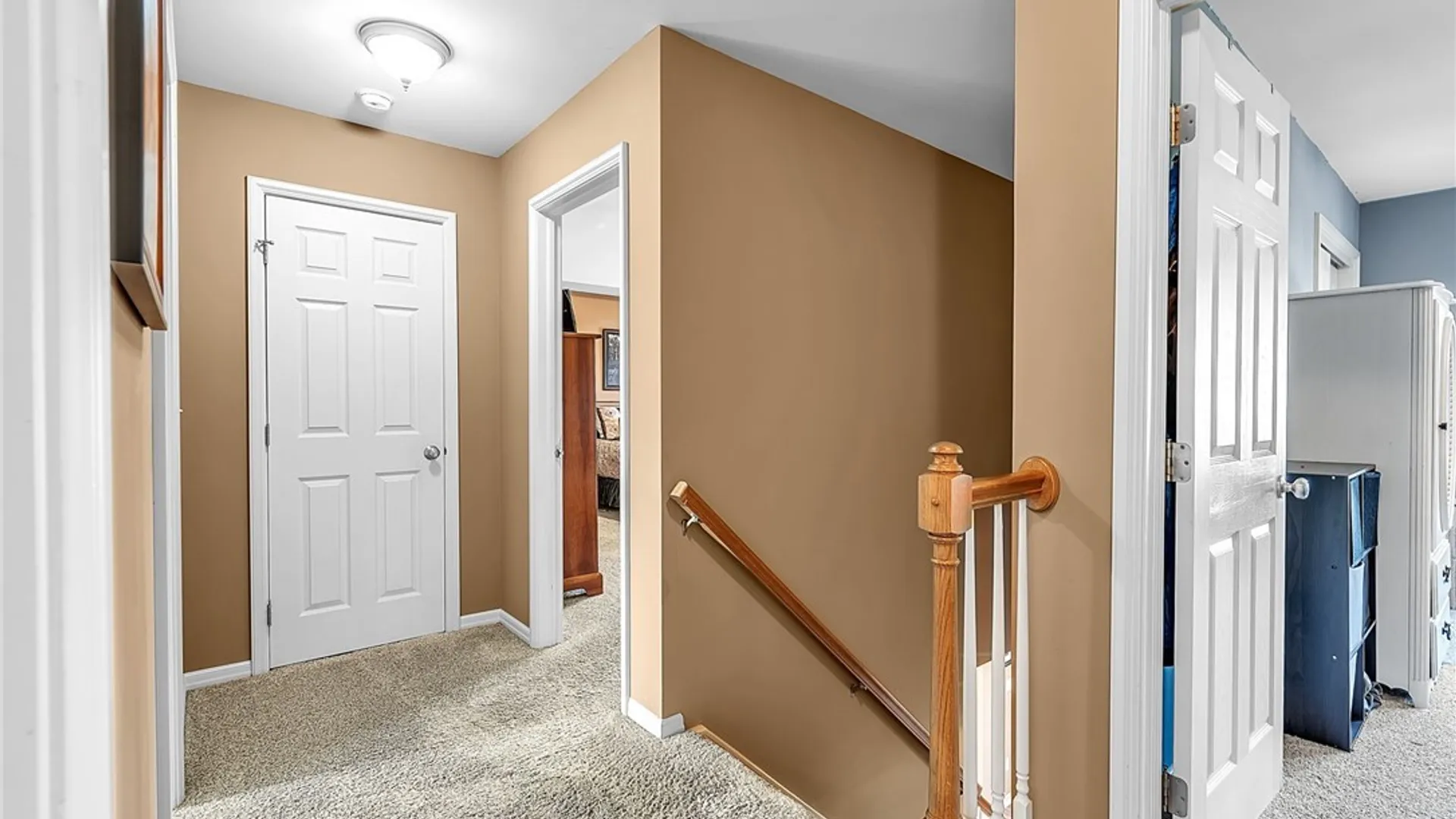 Property at 16 S Parrish Court, Amherst, NY 14228 23