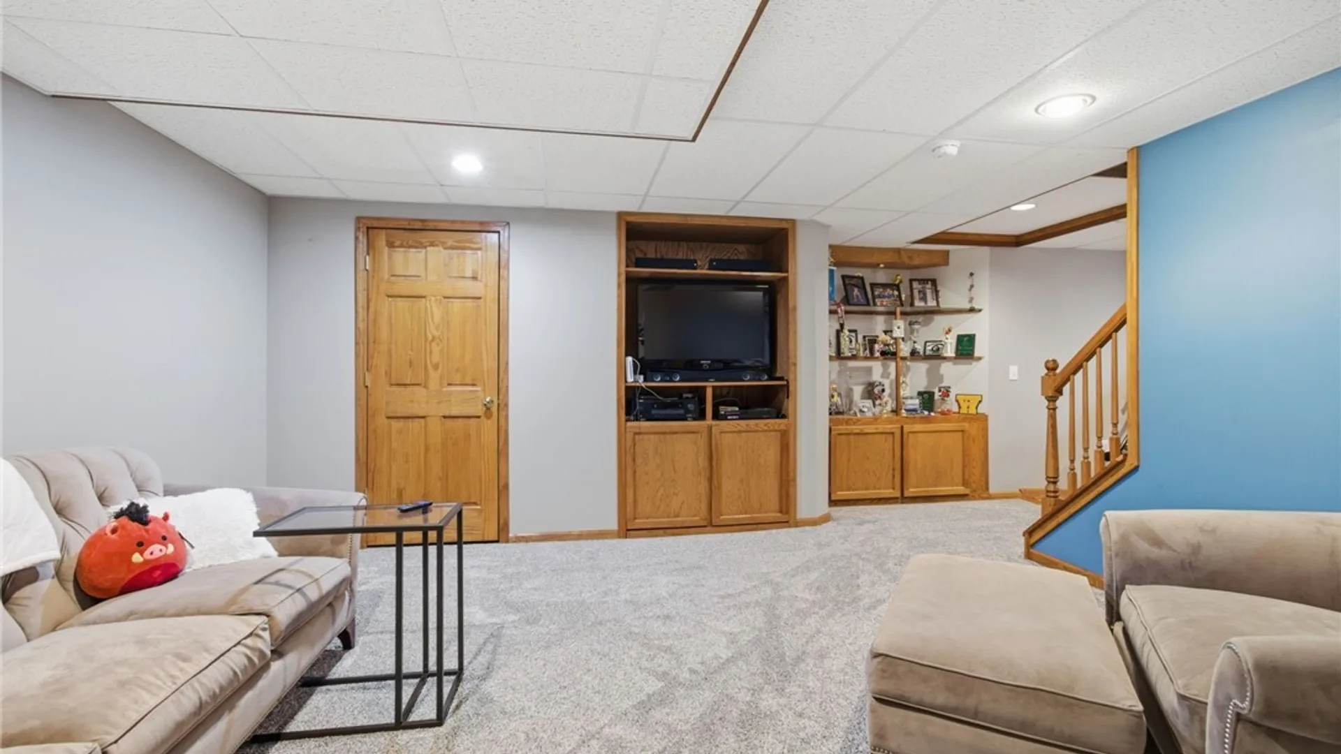 Property at 16 S Parrish Court, Amherst, NY 14228 37