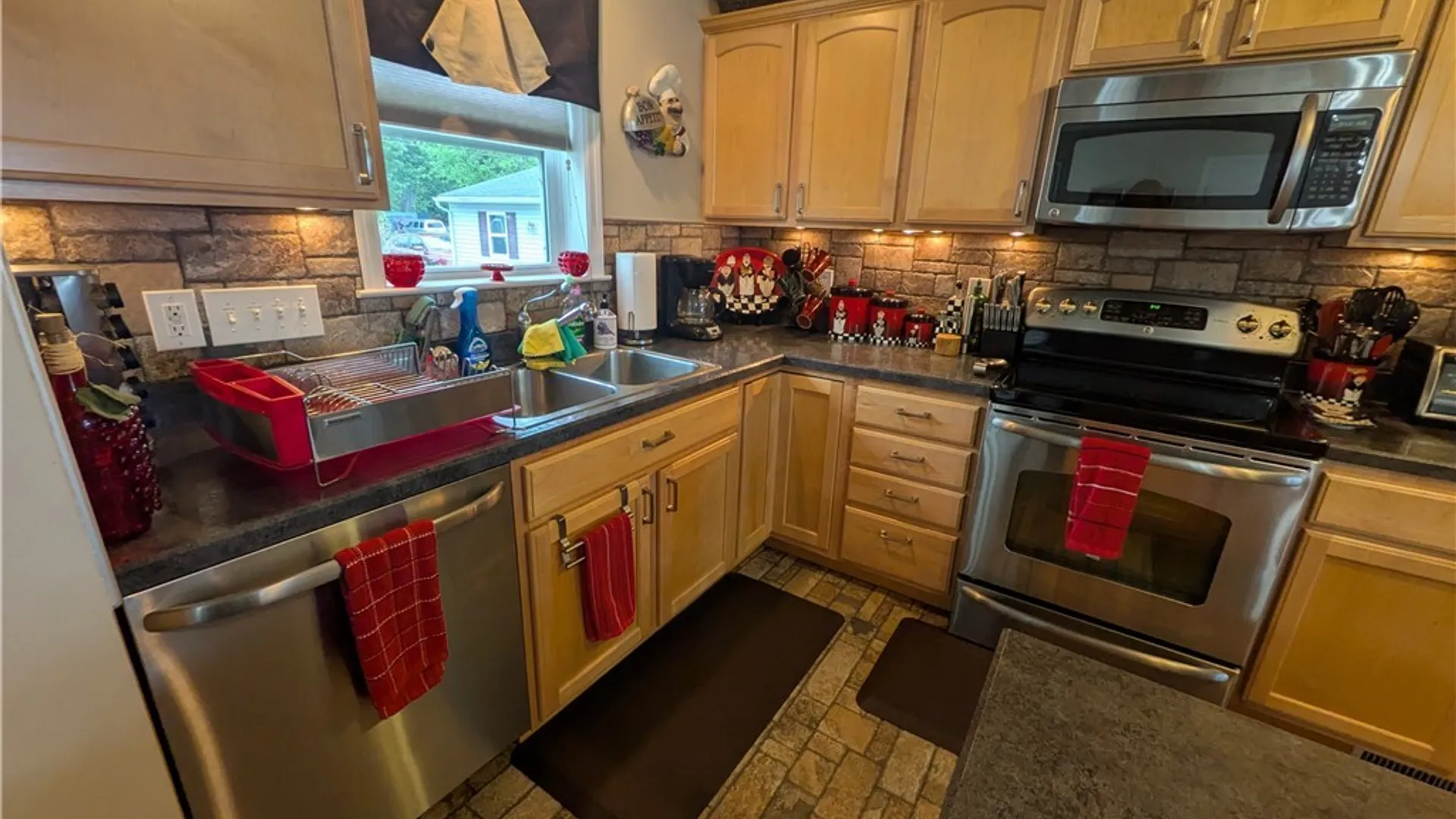 Property at 7487 W Murray Dr. Drive, Cicero, NY 13039 19