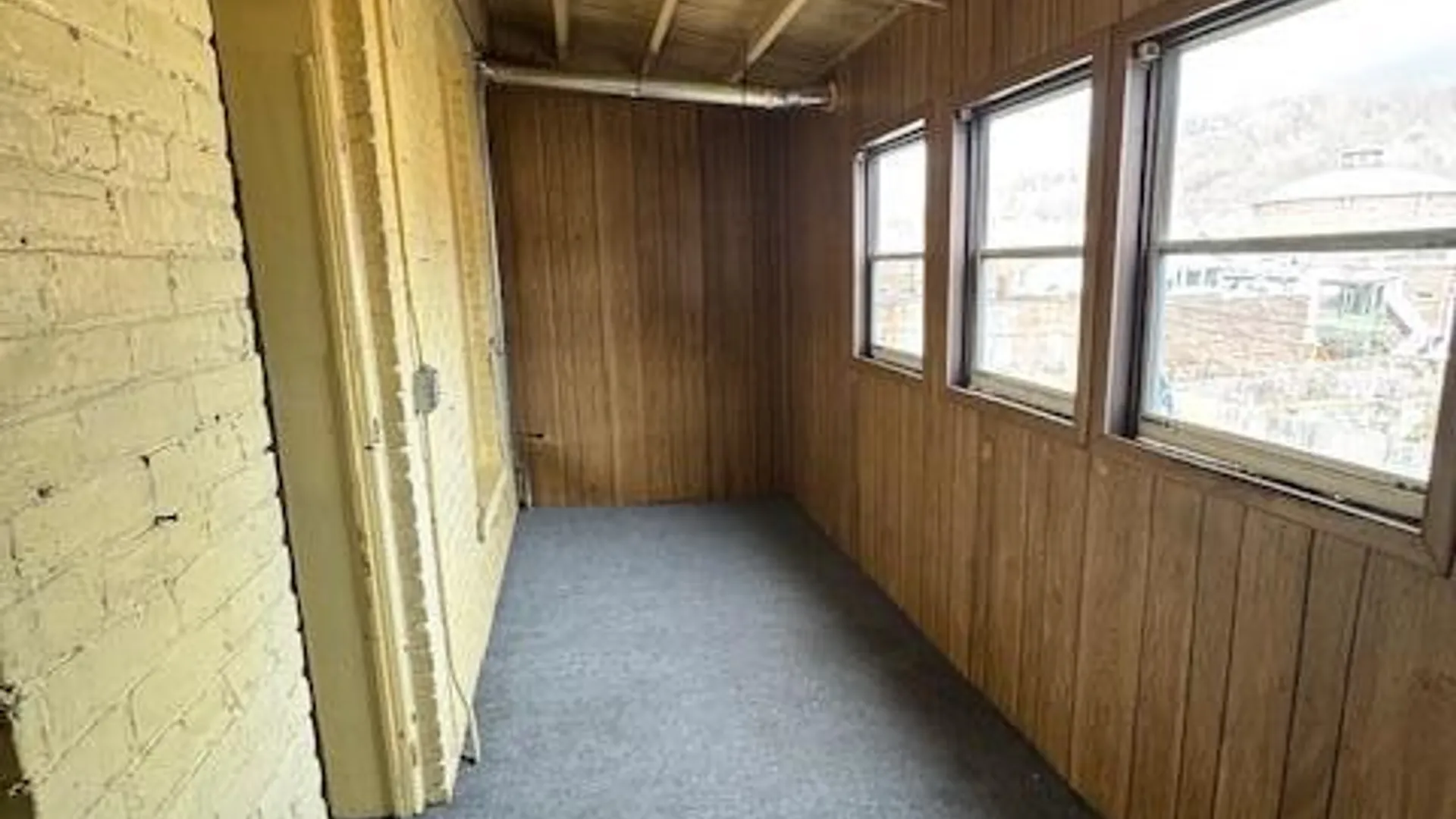 Property at 306 3rd Street, Troy, NY 12180 17