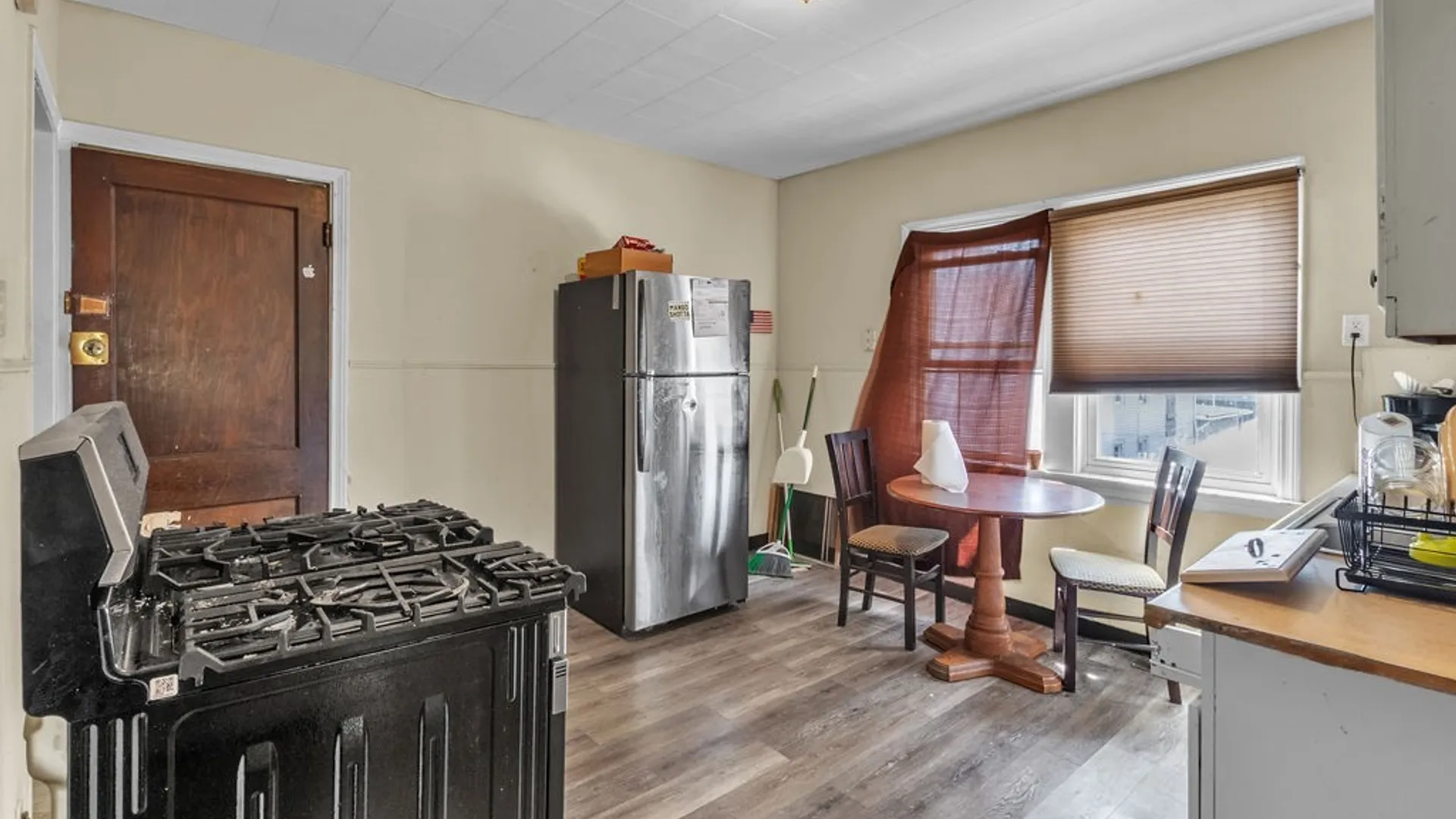Property at 15 Sunset Street, Buffalo, NY 14207 15