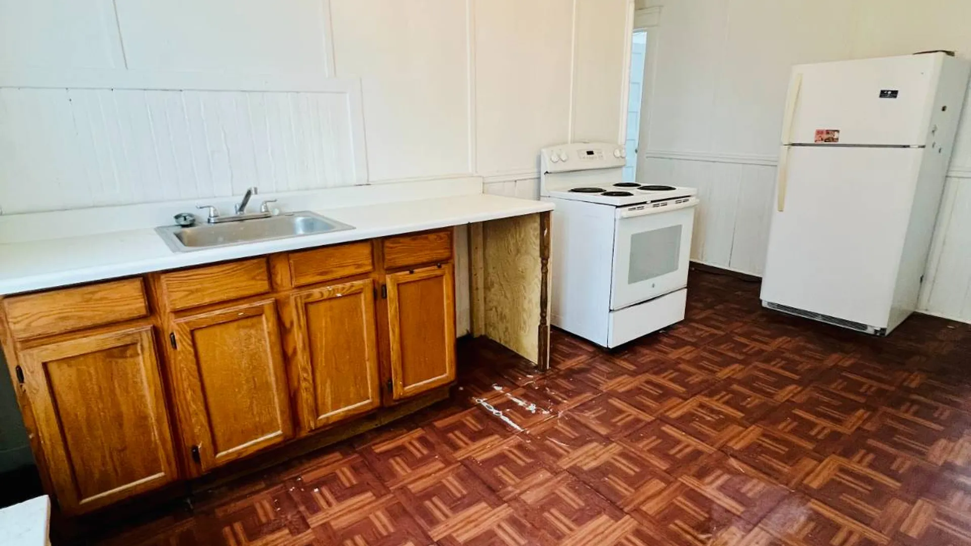 Property at 163 Market Street, Amsterdam, NY 12010 3