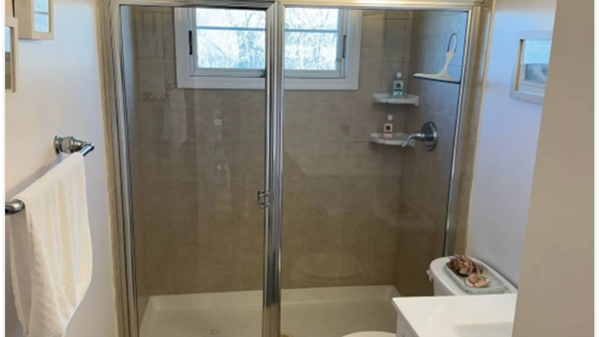 Property at 301 Lewis Walk, Cherry Grove, NY 11782 11