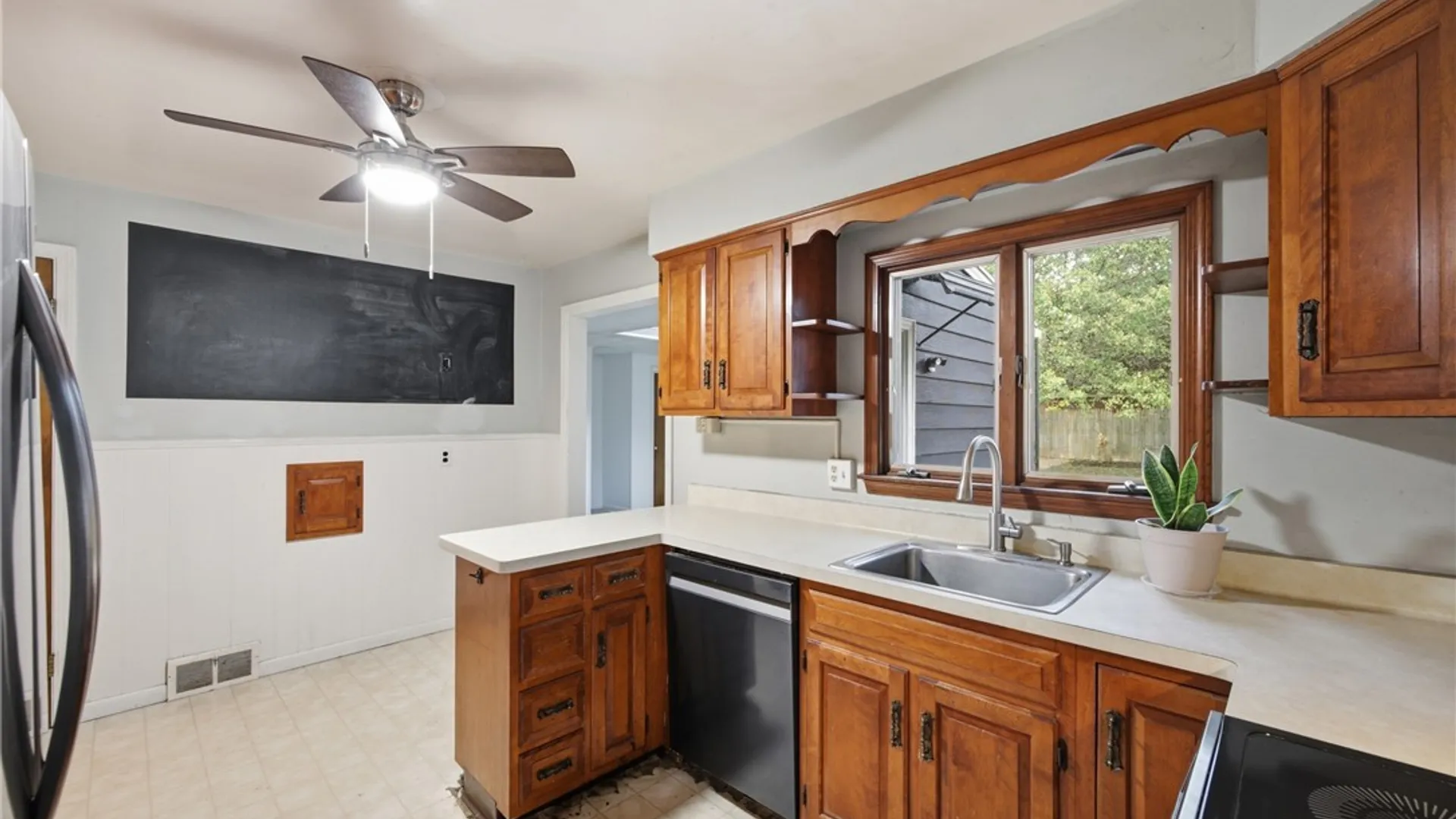 Property at 63 Garland Drive, Amherst, NY 14226 13
