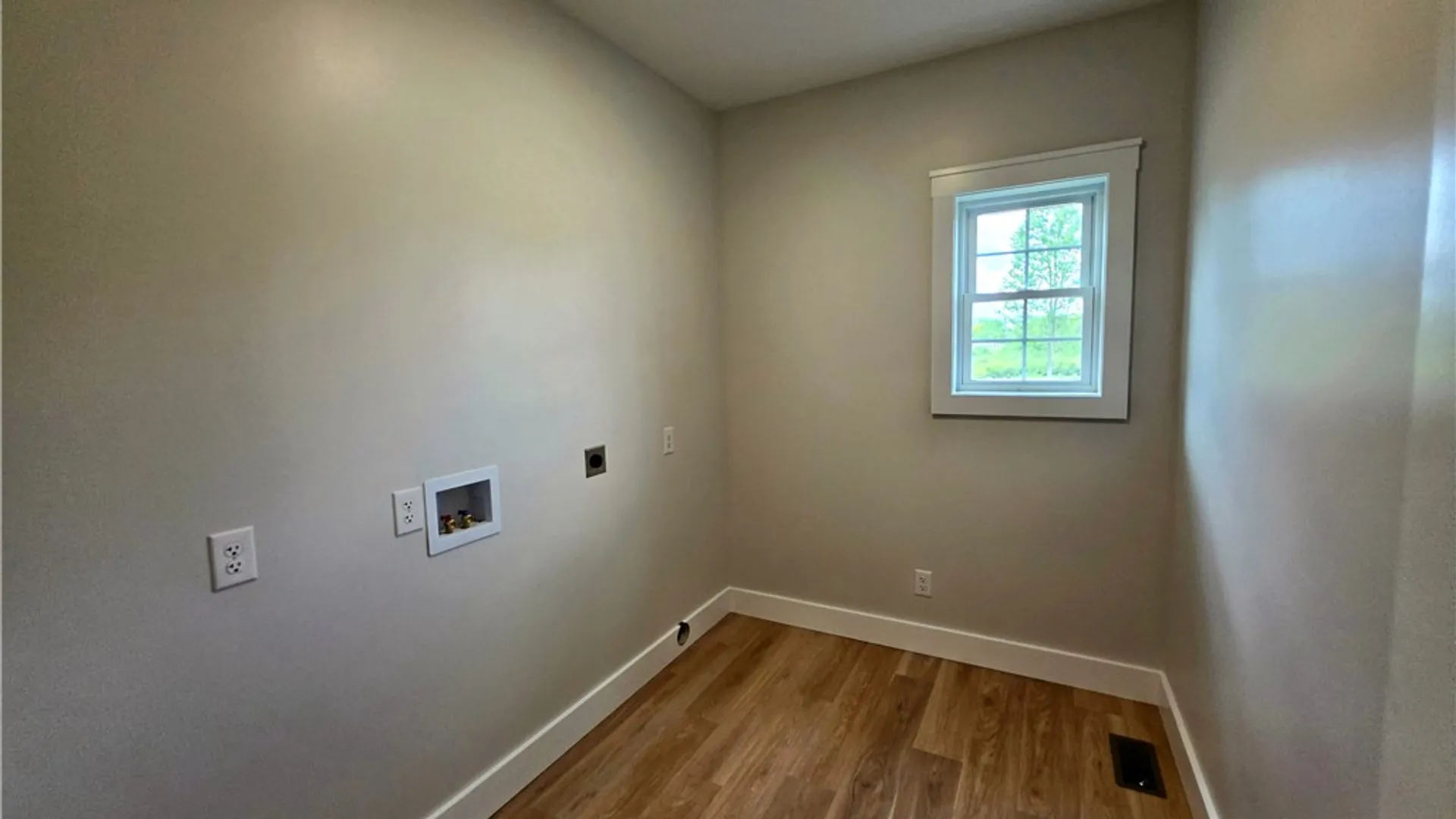 Property at 24 Keller Drive, Big Flats, NY 14845 33