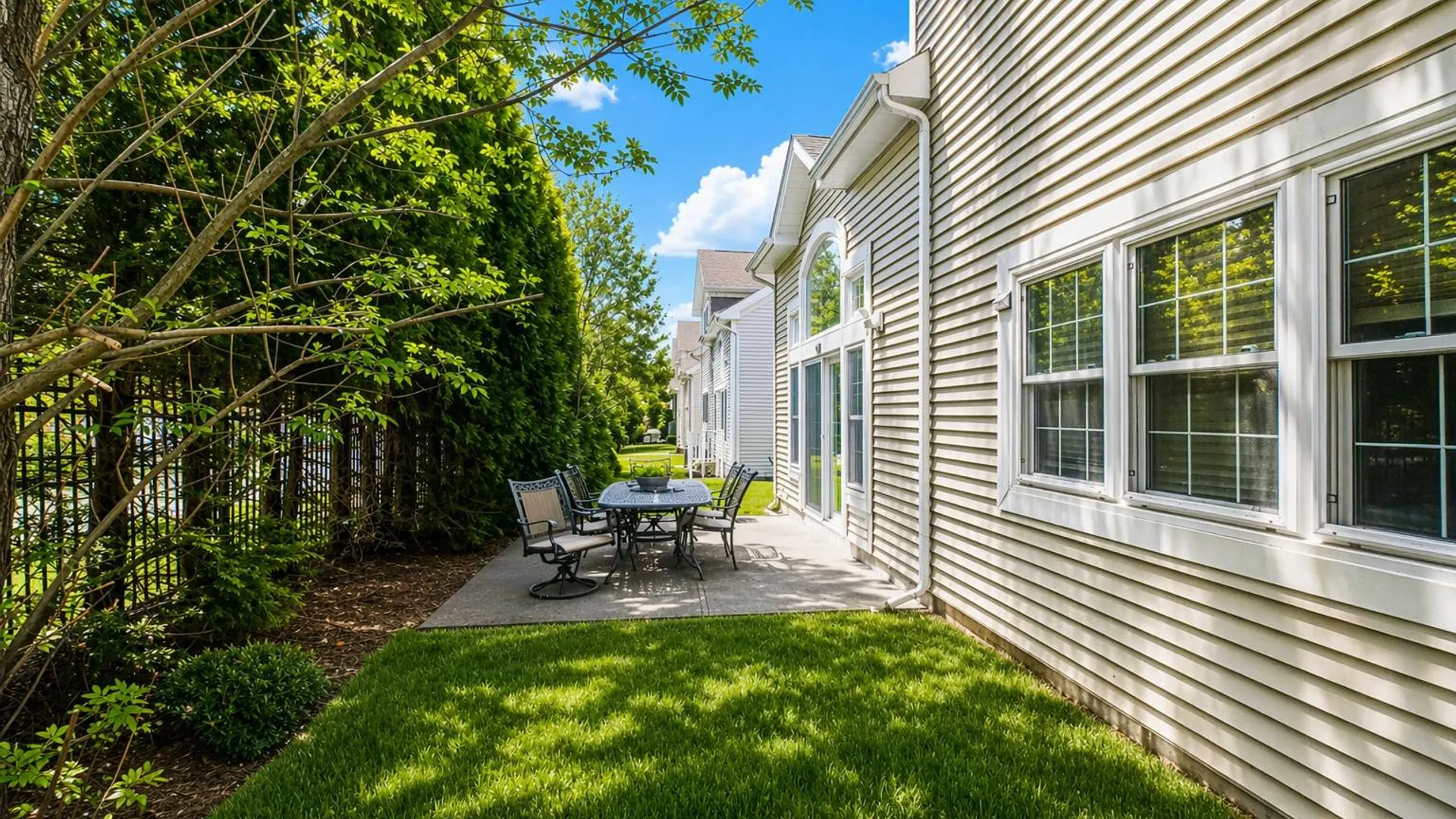 Property at 10 Chart Loop, Staten Island, NY 10309 26