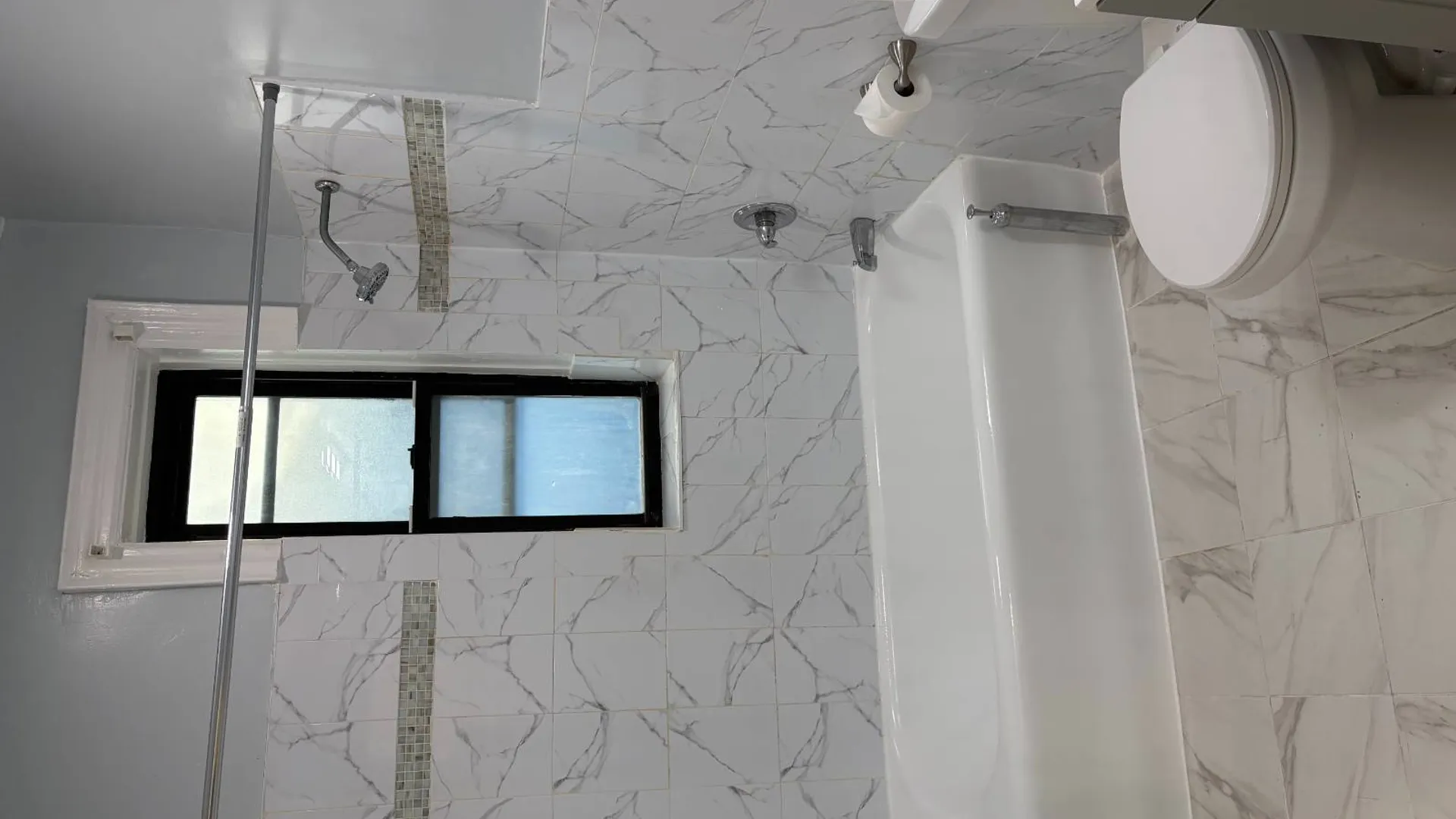 Property at 176 East 93rd Street, Brooklyn, NY 11212 3