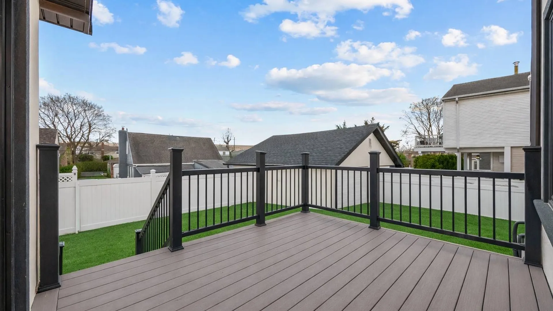 Property at 115 Marguerite Ave, Elmont, NY 11003 38