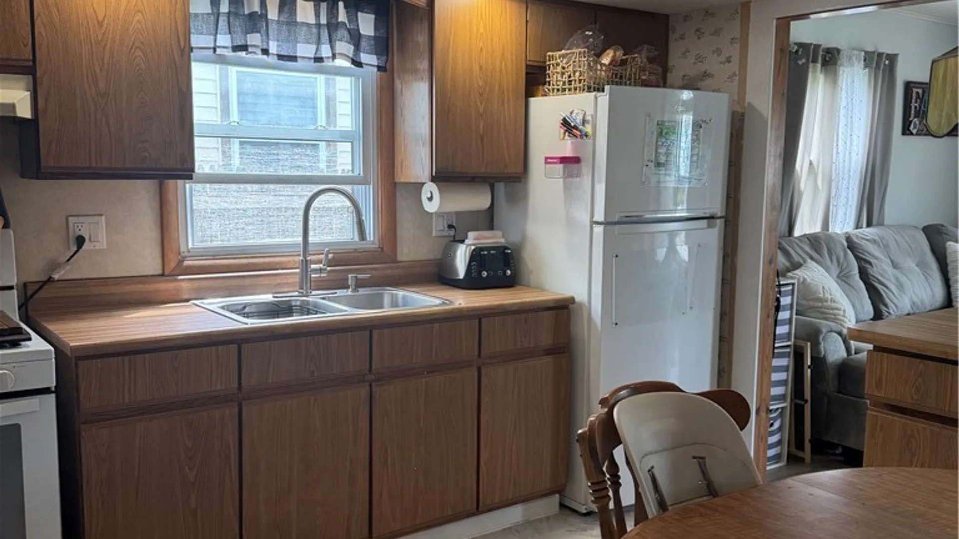 Property at 113 Floradale Avenue, Tonawanda, NY 14150 3