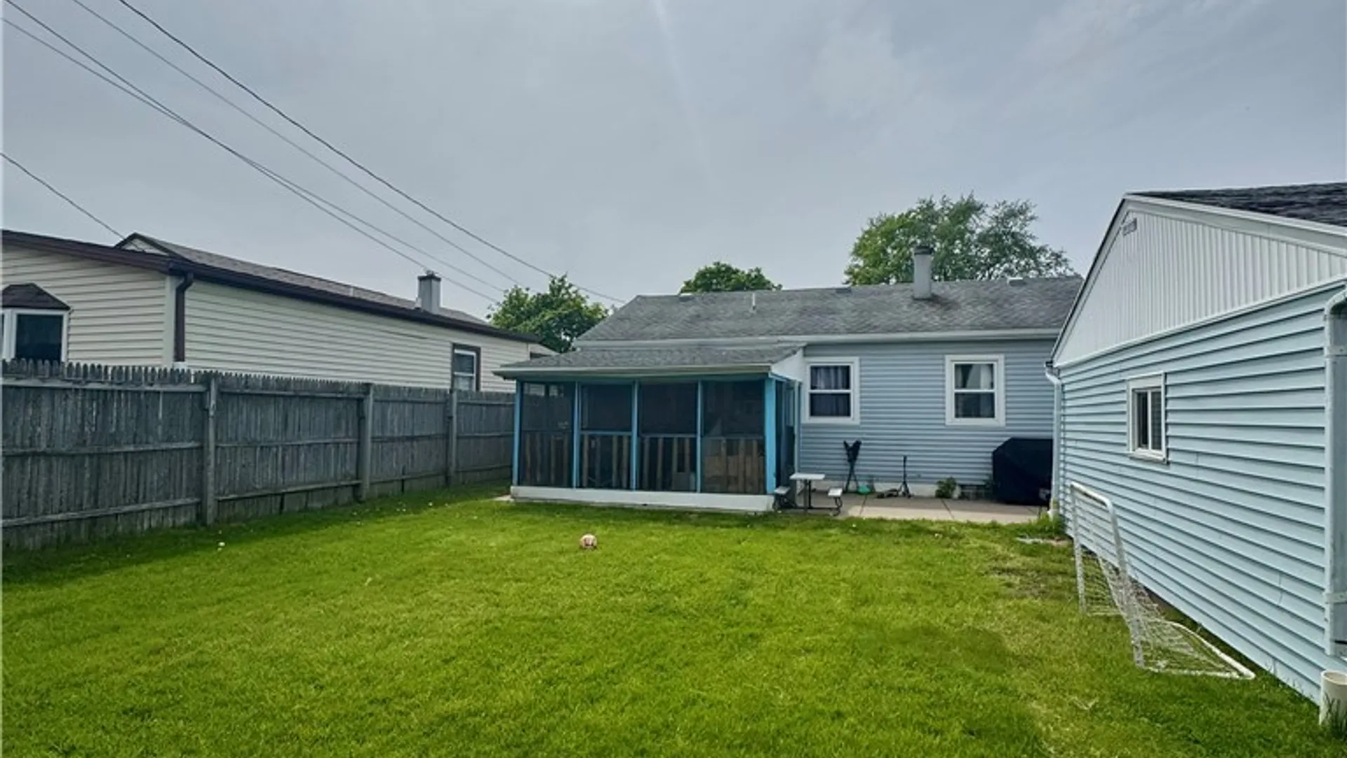 Property at 113 Floradale Avenue, Tonawanda, NY 14150 7