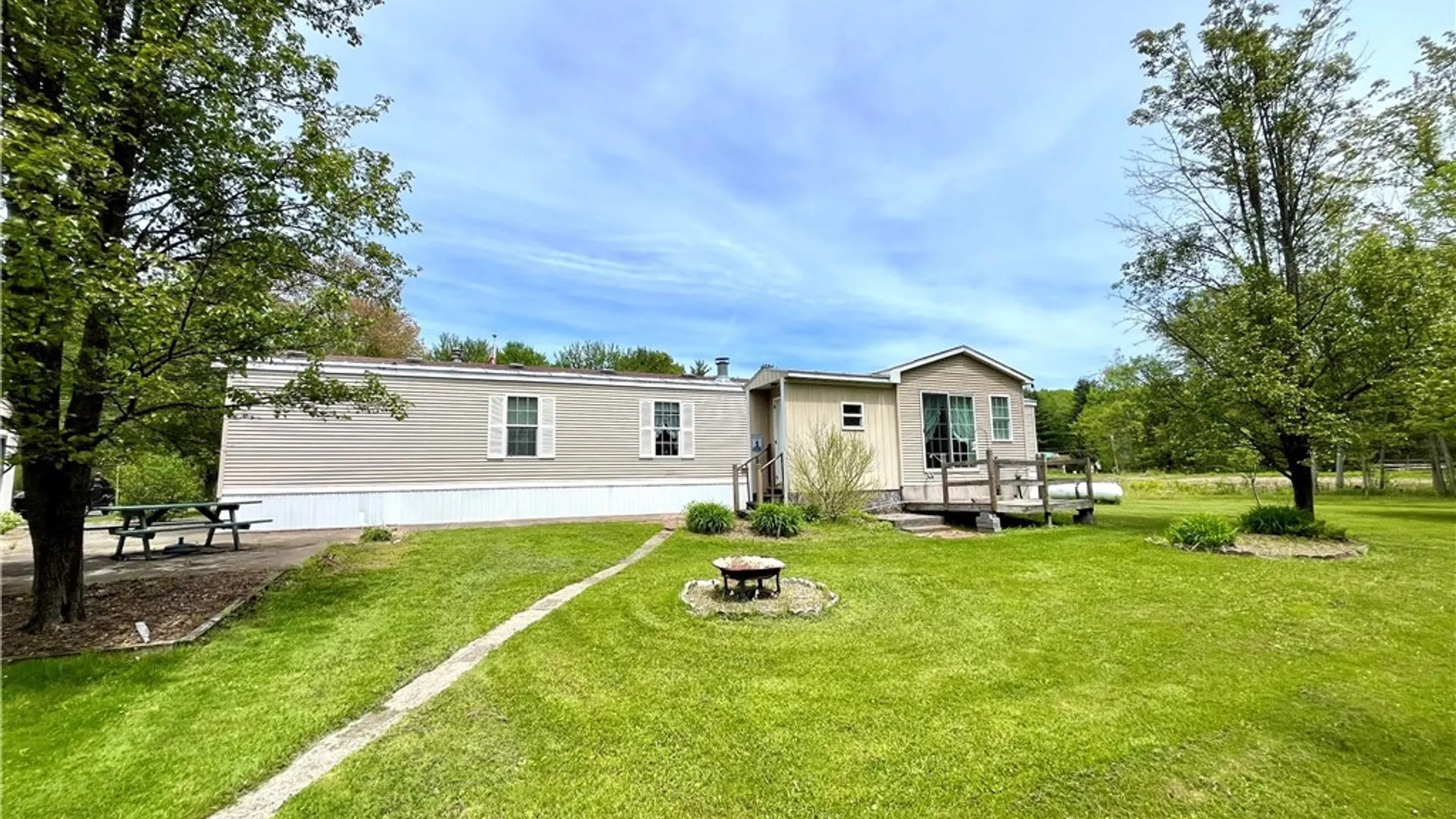 Property at 83 Stoney Robbey Road, Granby, NY 13069 4