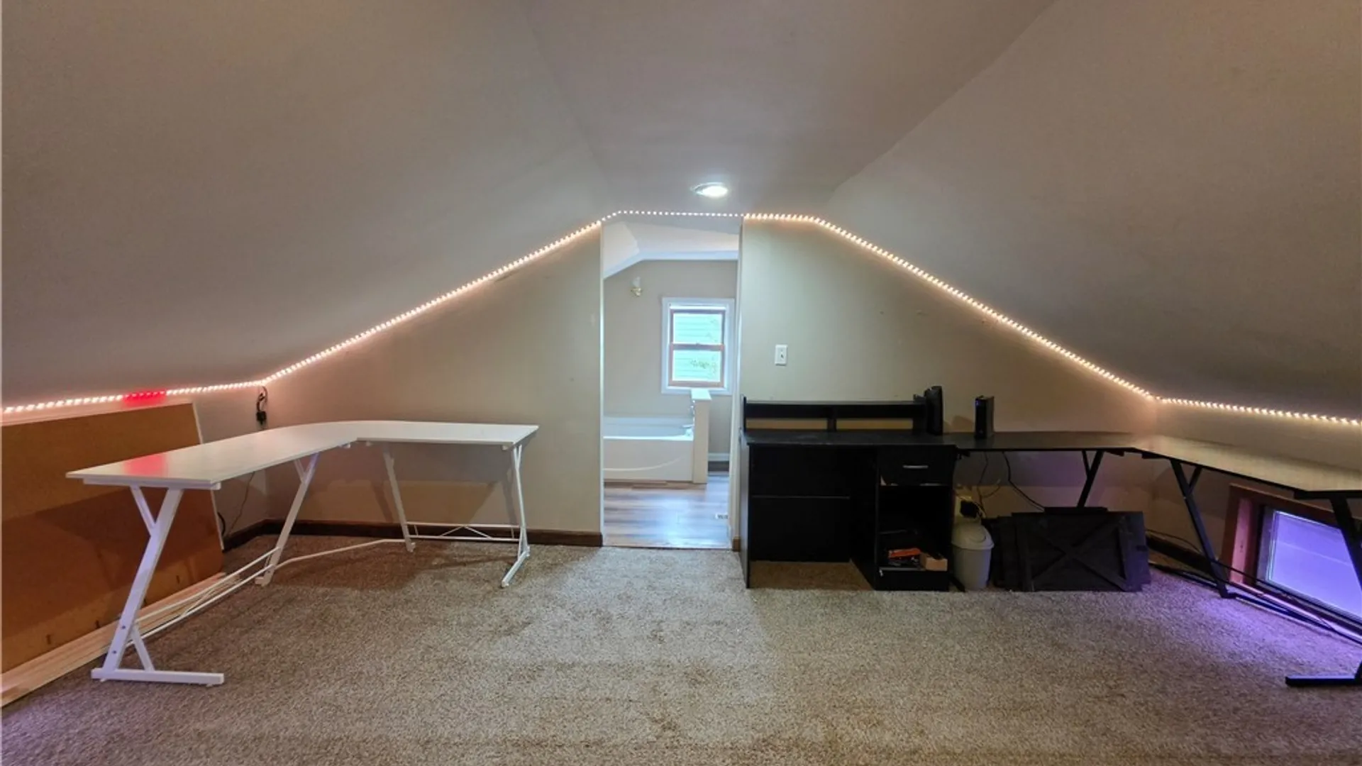 Property at 611 Floyd Avenue, Rome, NY 13440 10