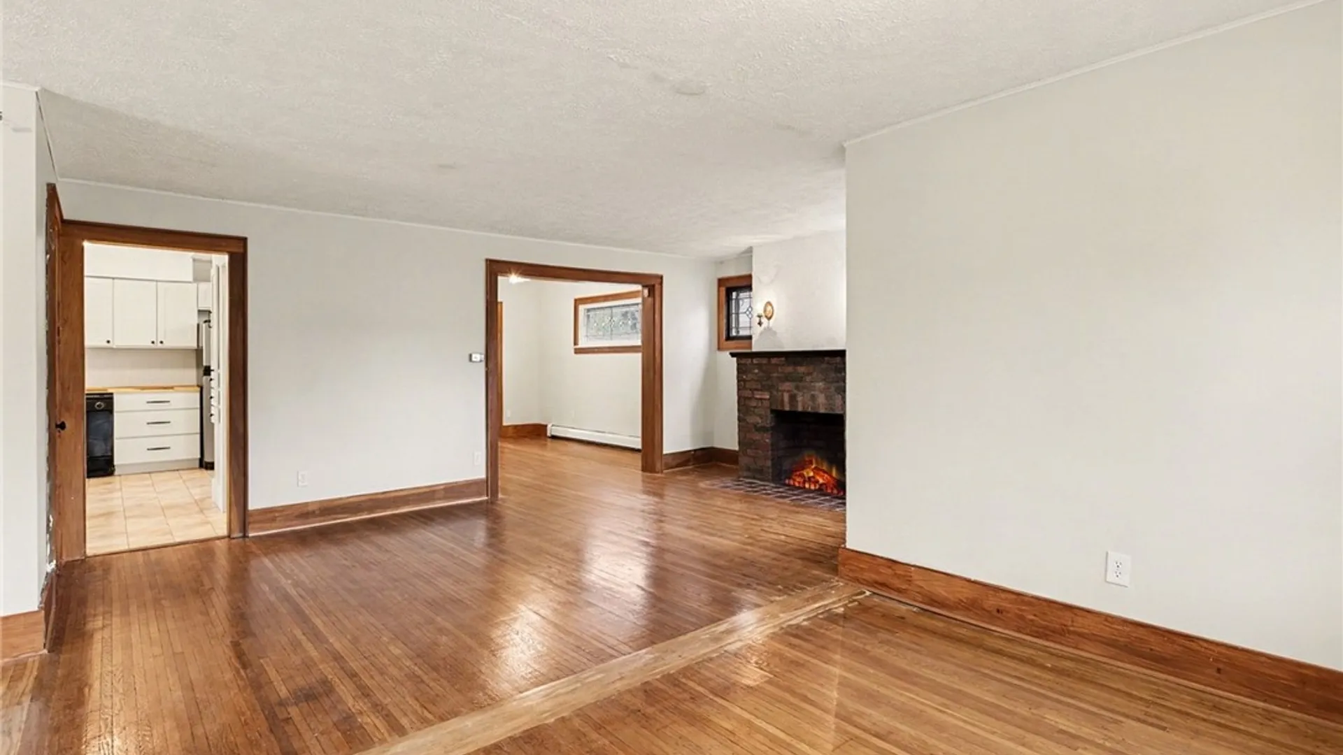 Property at 85 Maplehurst Road, Irondequoit, NY 14617 10