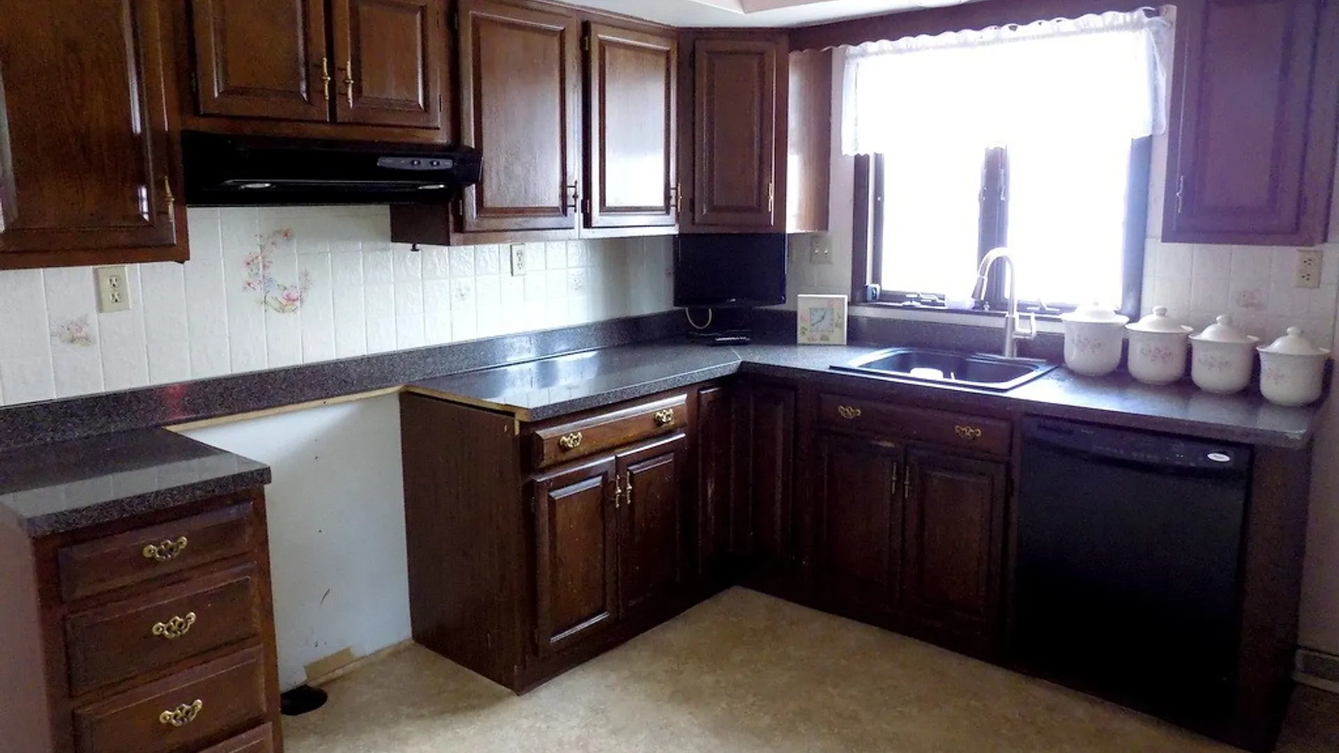 Property at 161 Brighton Road, Tonawanda, NY 14150 9
