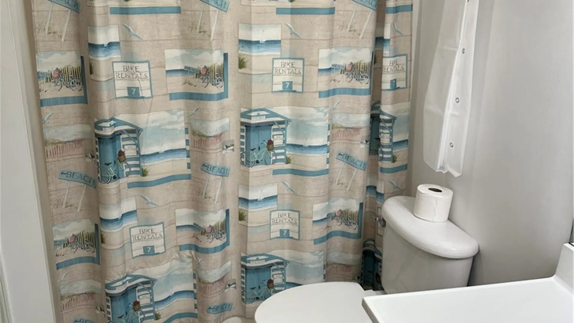 Property at 610 Westage At The Hbr, Irondequoit, NY 14617 19