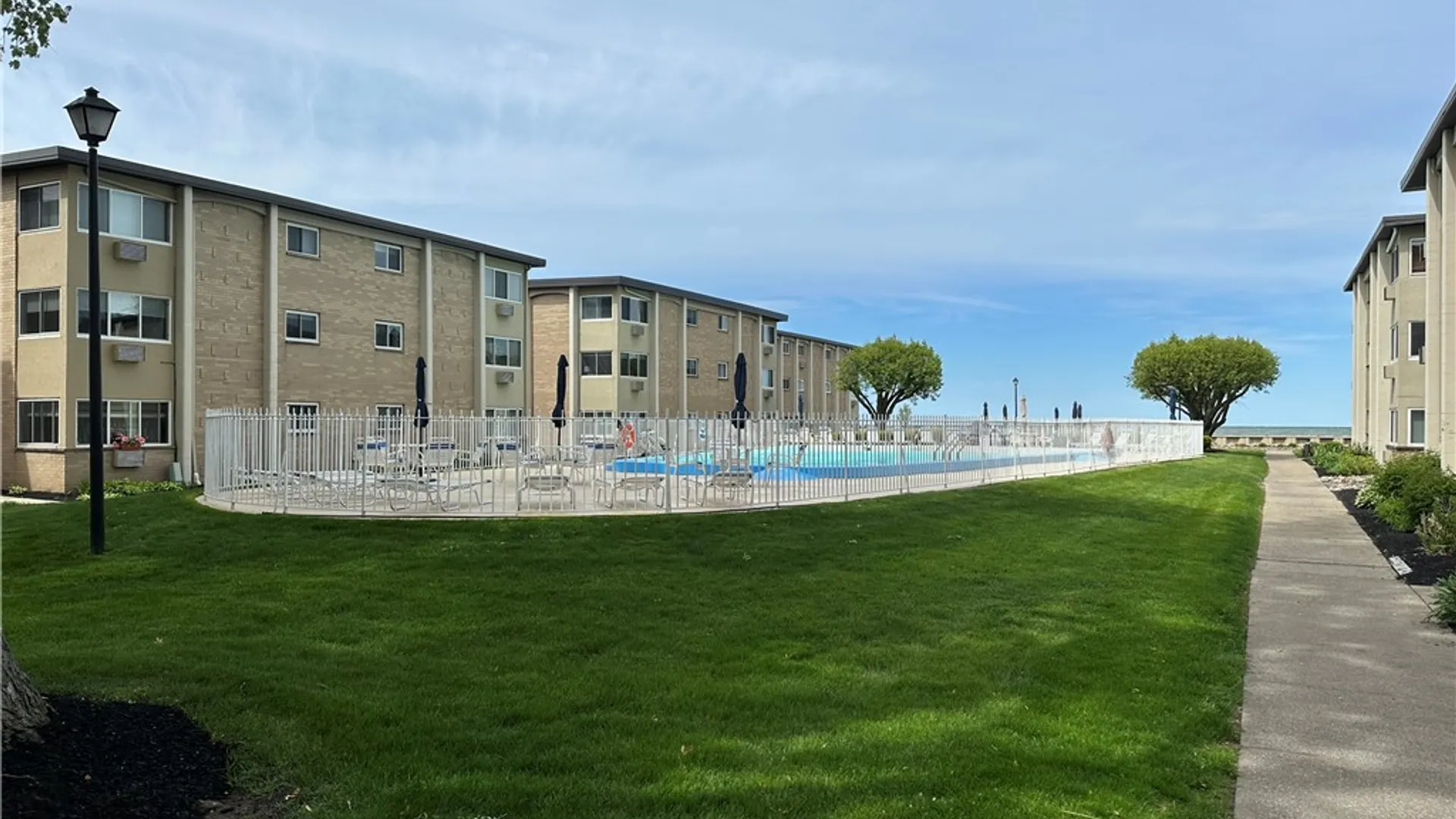 Property at 610 Westage At The Hbr, Irondequoit, NY 14617 28