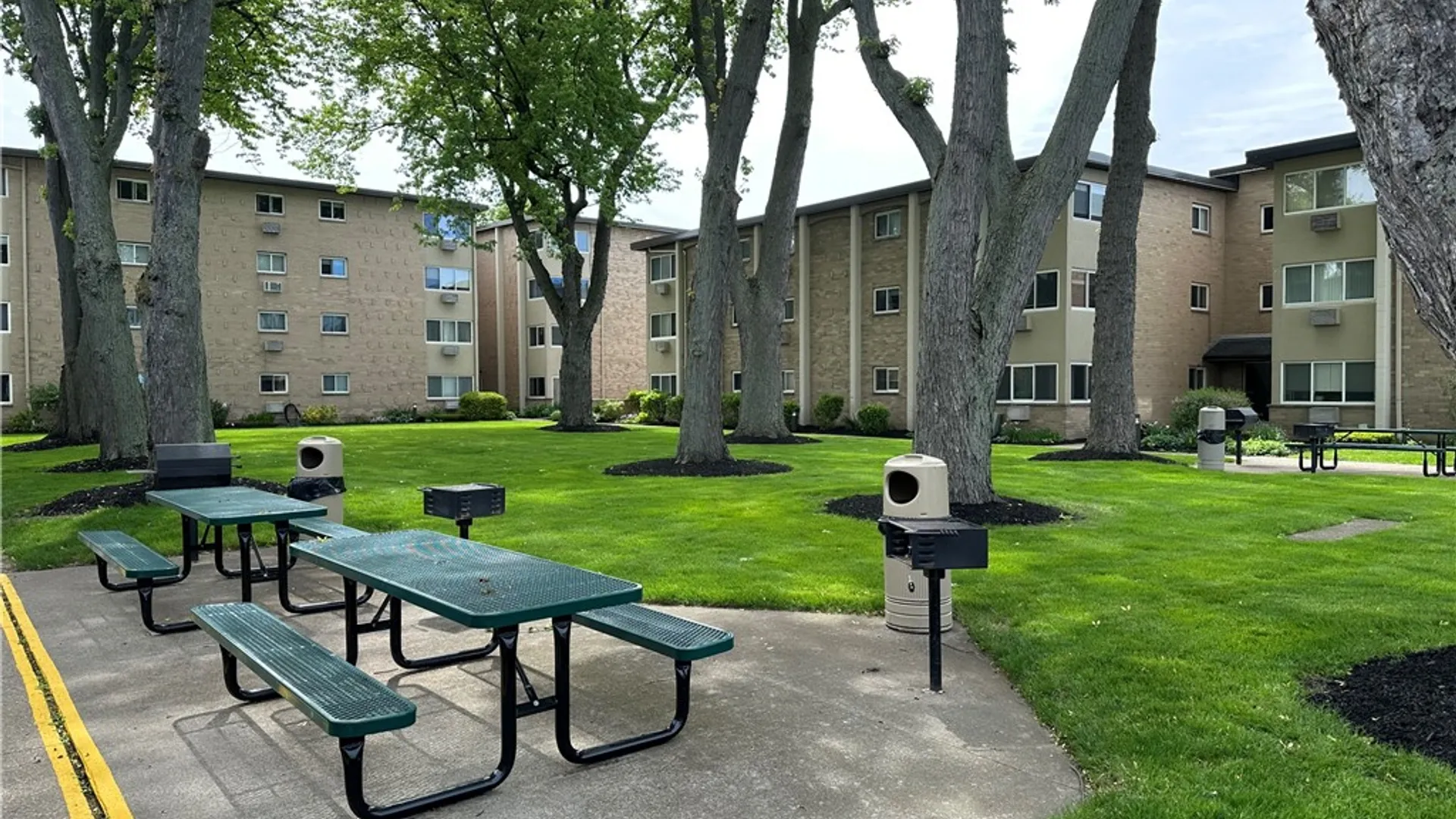 Property at 610 Westage At The Hbr, Irondequoit, NY 14617 35