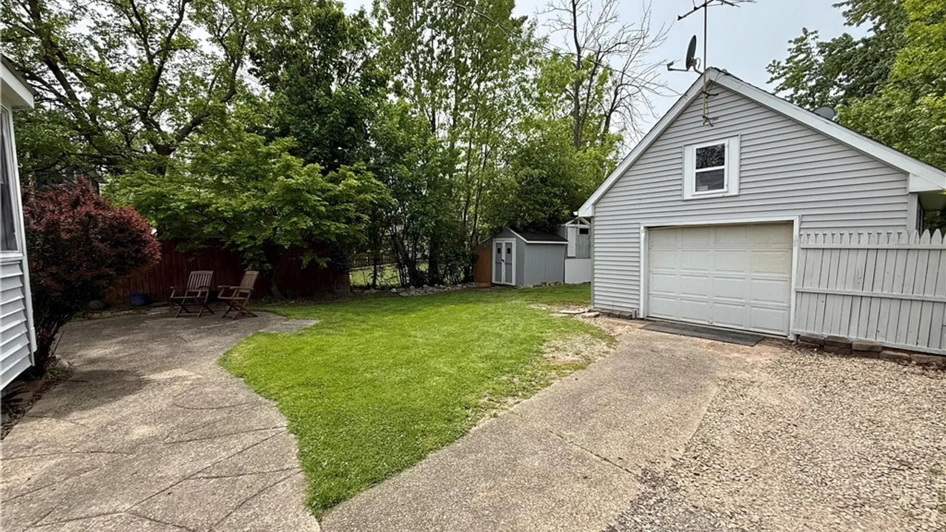 Property at 16 Gordon Street, Amherst, NY 14221 17