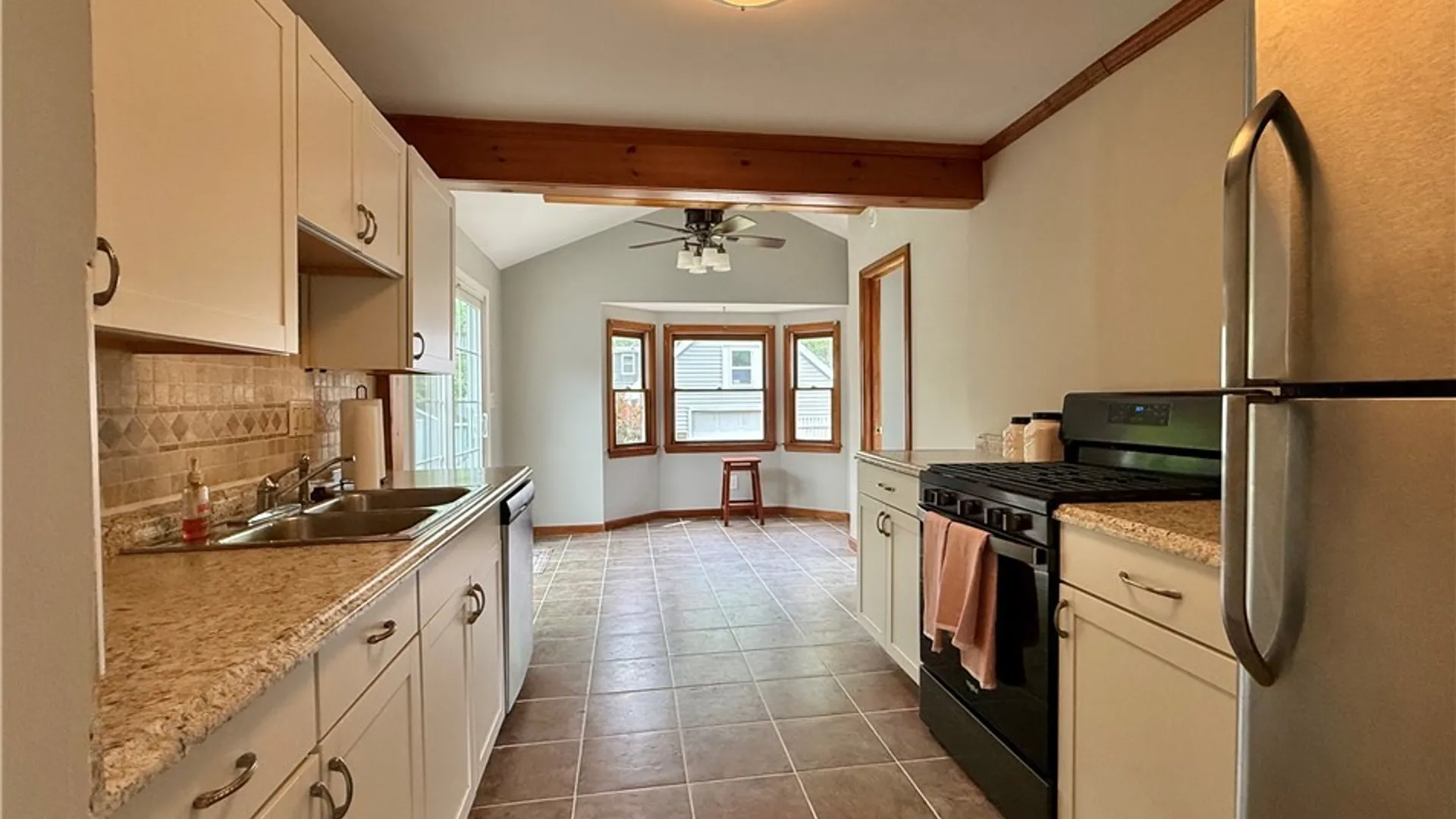 Property at 16 Gordon Street, Amherst, NY 14221 5