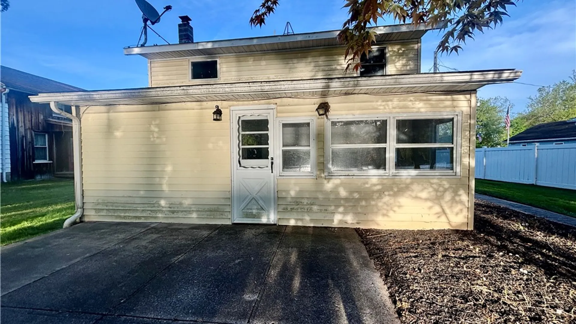 Property at 8727 Dwyer Road, Montezuma, NY 13140 2