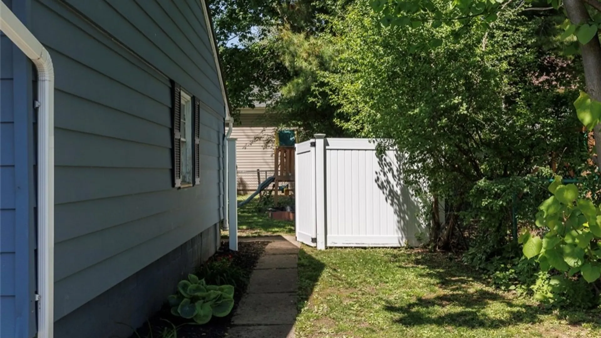 Property at 1112 Sherman Street, Watertown City, NY 13601 25