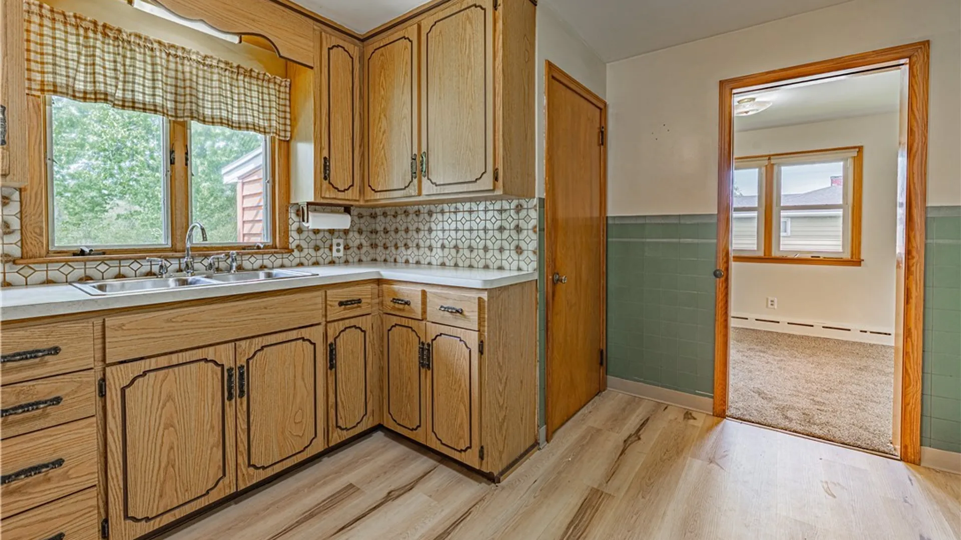 Property at 7132 Nash Road, Wheatfield, NY 14120 15