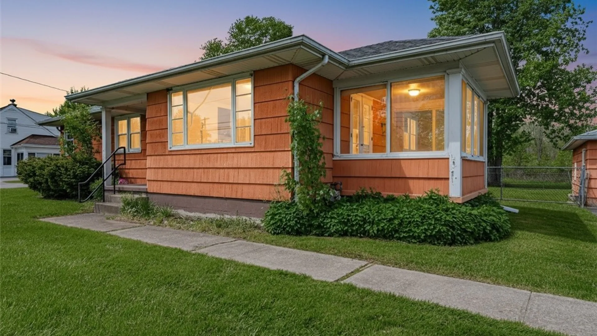 Property at 7132 Nash Road, Wheatfield, NY 14120 3