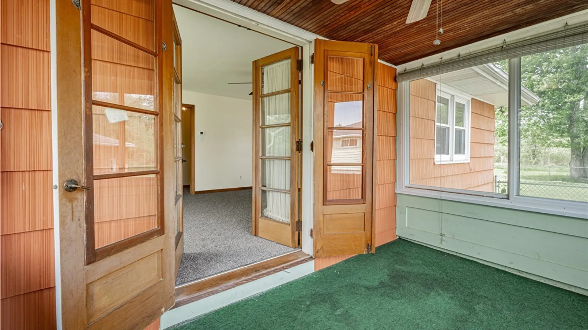 Property at 7132 Nash Road, Wheatfield, NY 14120 32