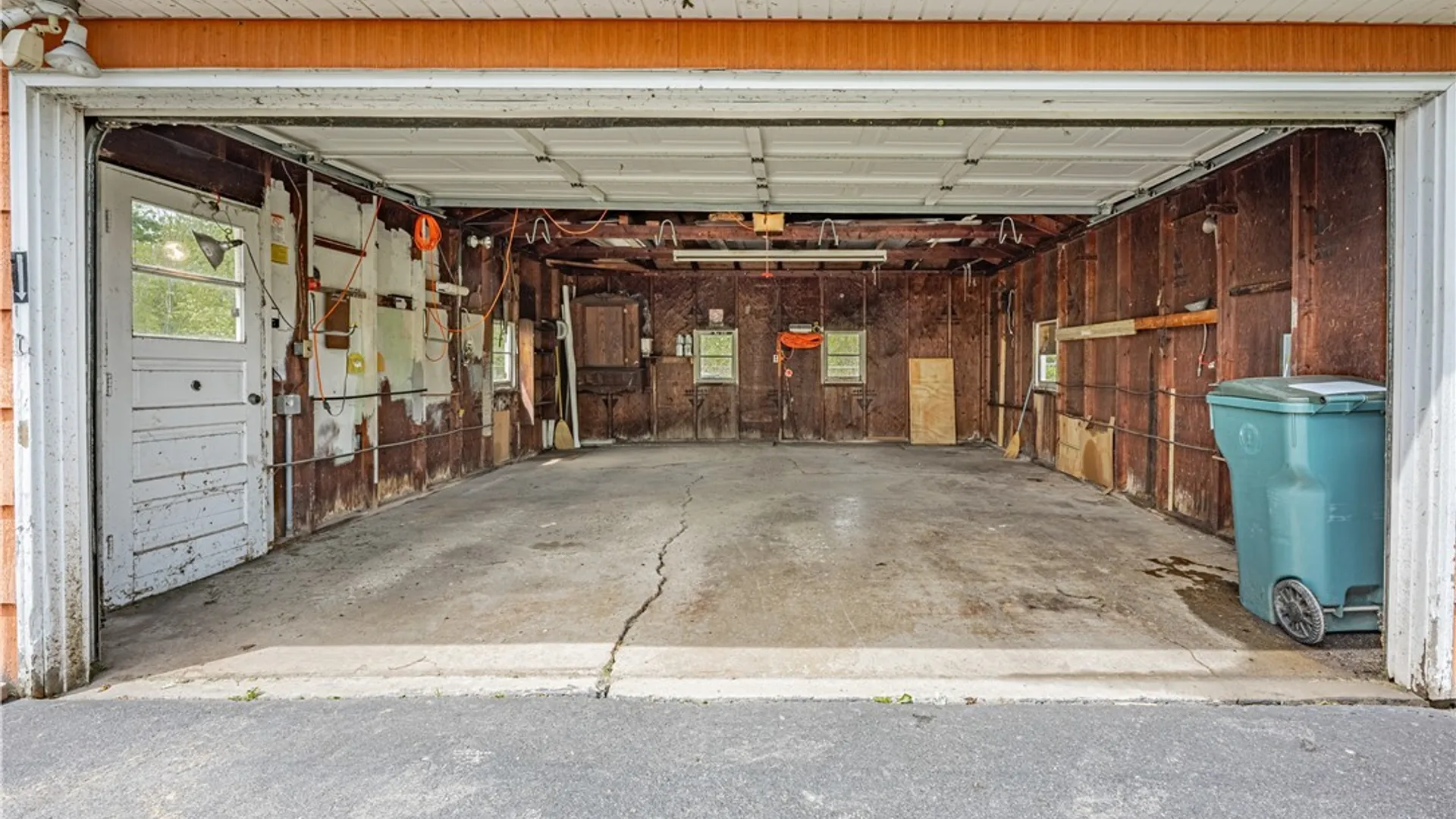 Property at 7132 Nash Road, Wheatfield, NY 14120 34