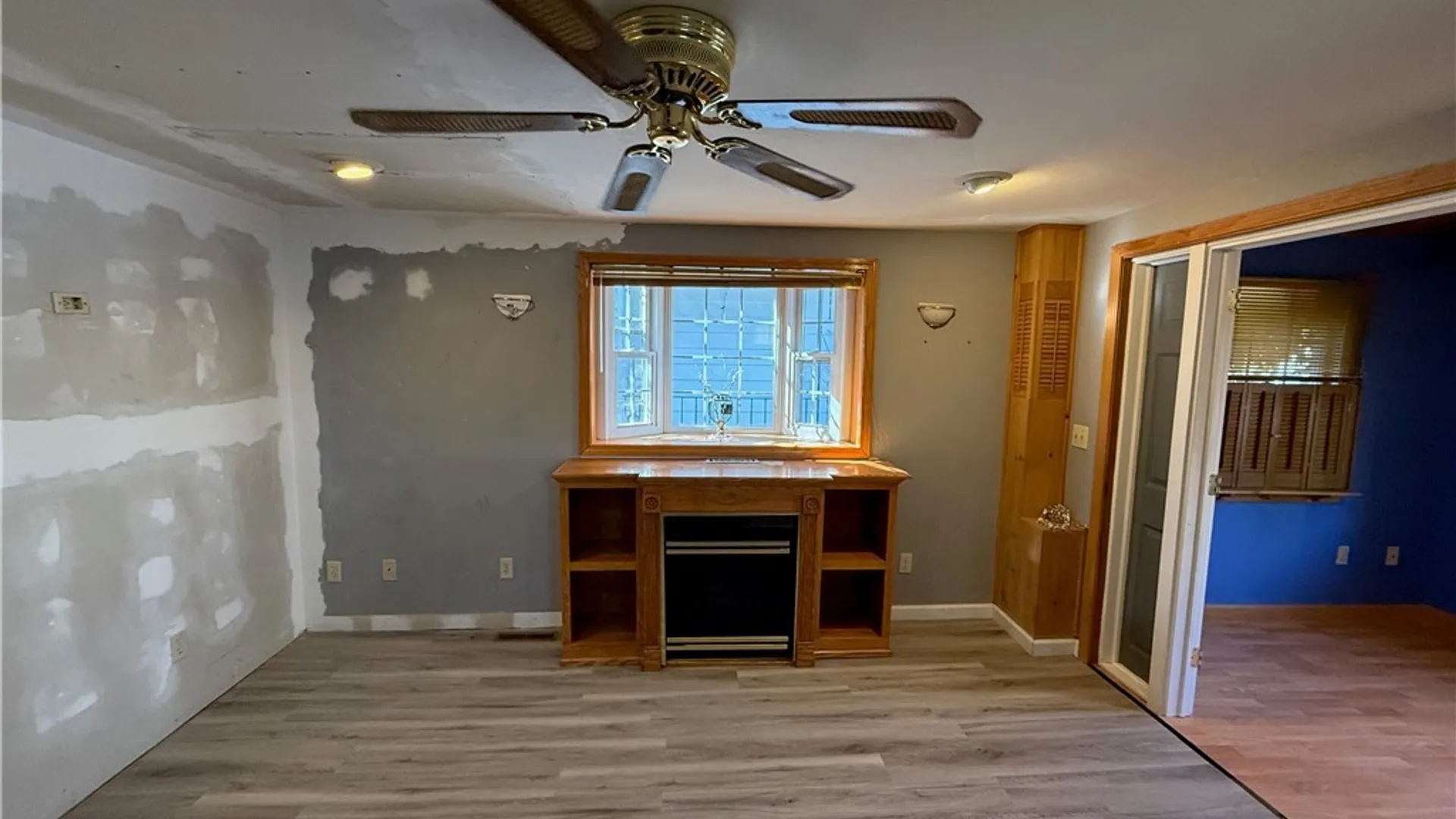 Property at 242 W 8th Street, Oswego, NY 13126 13