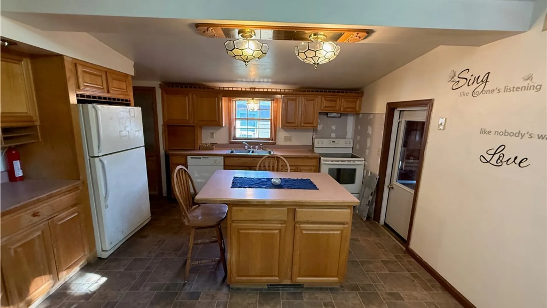 Property at 242 W 8th Street, Oswego, NY 13126 8
