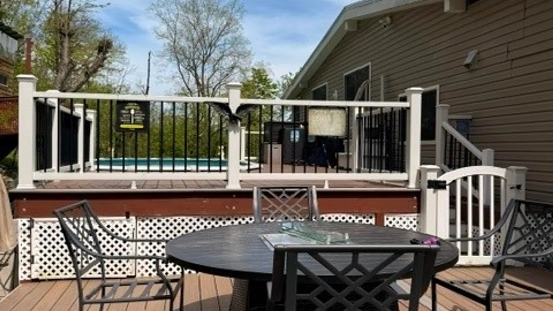 Property at 246 Waldorf Parkway, DeWitt, NY 13224 2