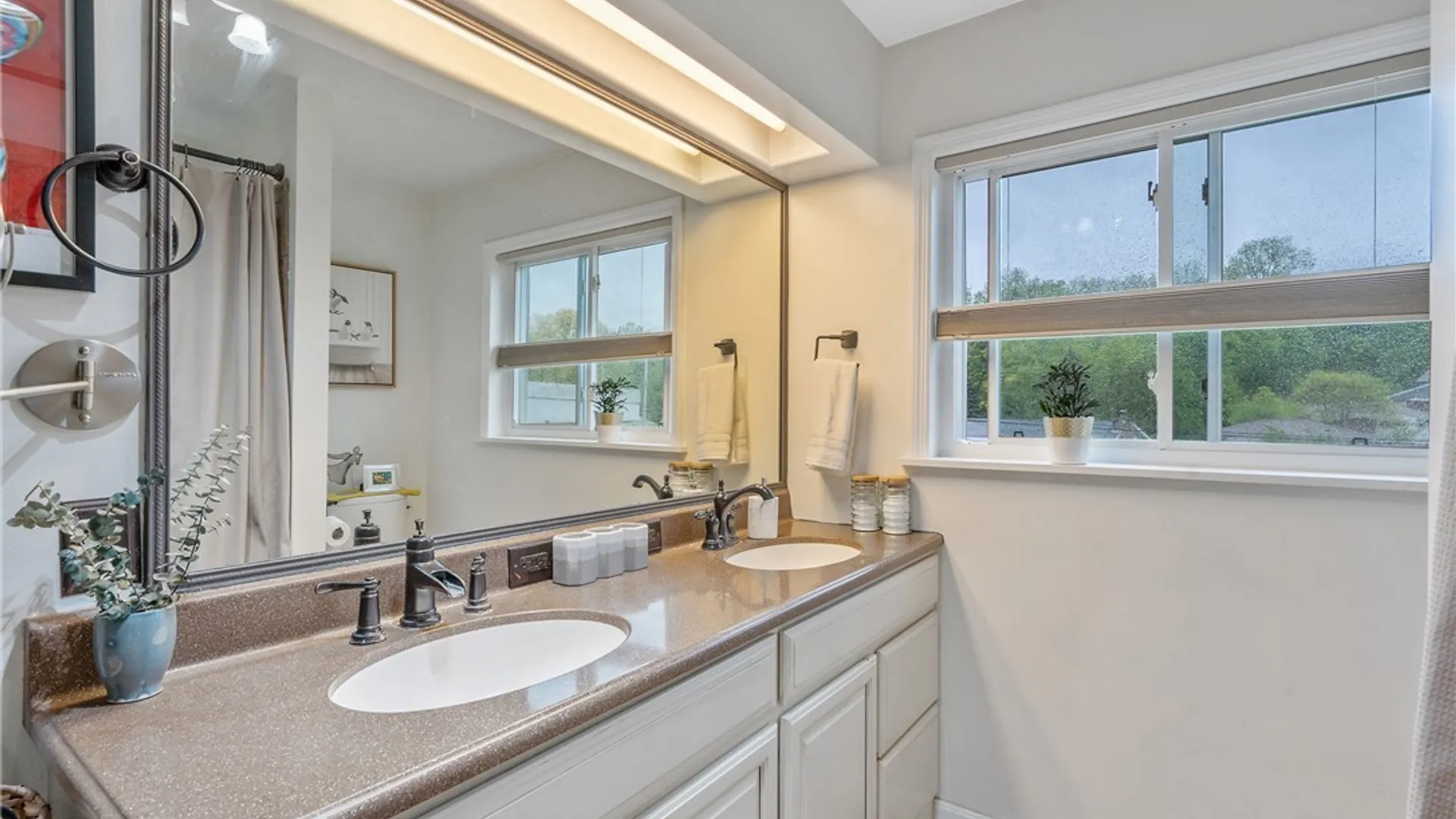 Property at 246 Waldorf Parkway, DeWitt, NY 13224 28