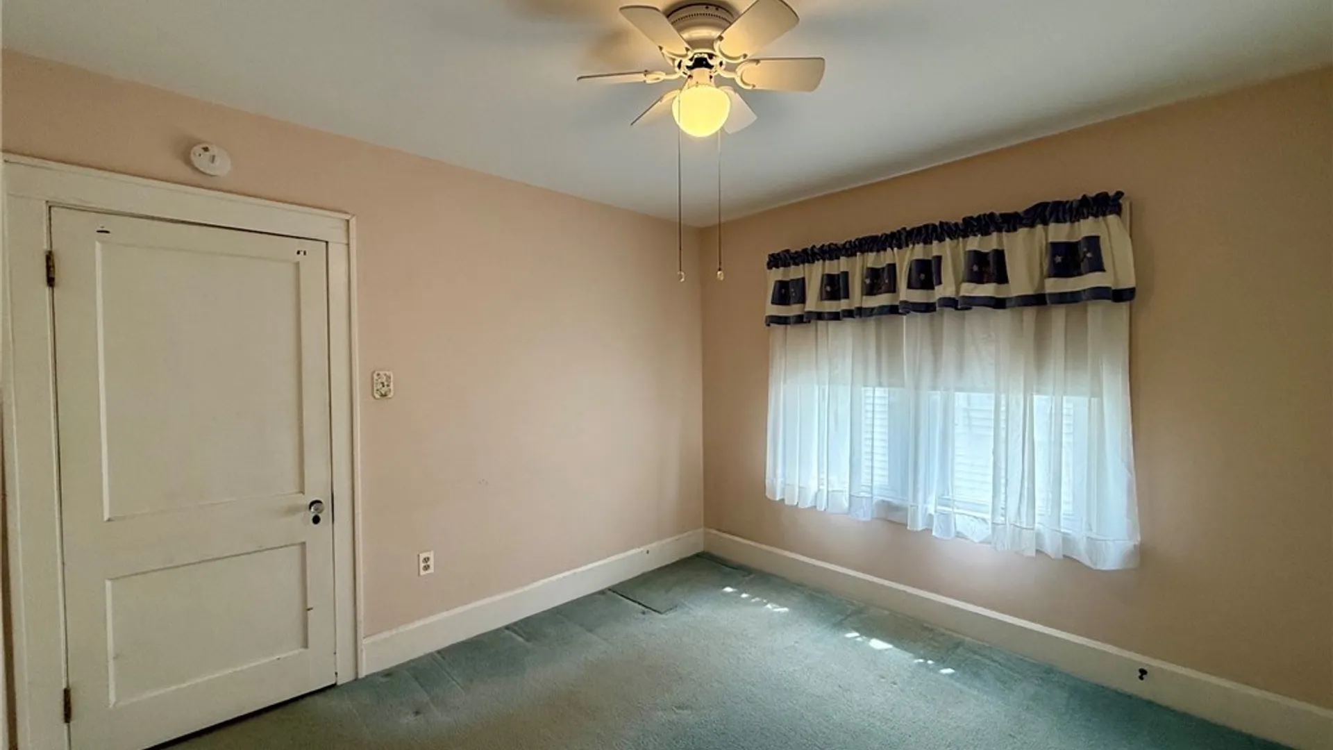Property at 2240 Michigan Avenue, Niagara Falls, NY 14305 22