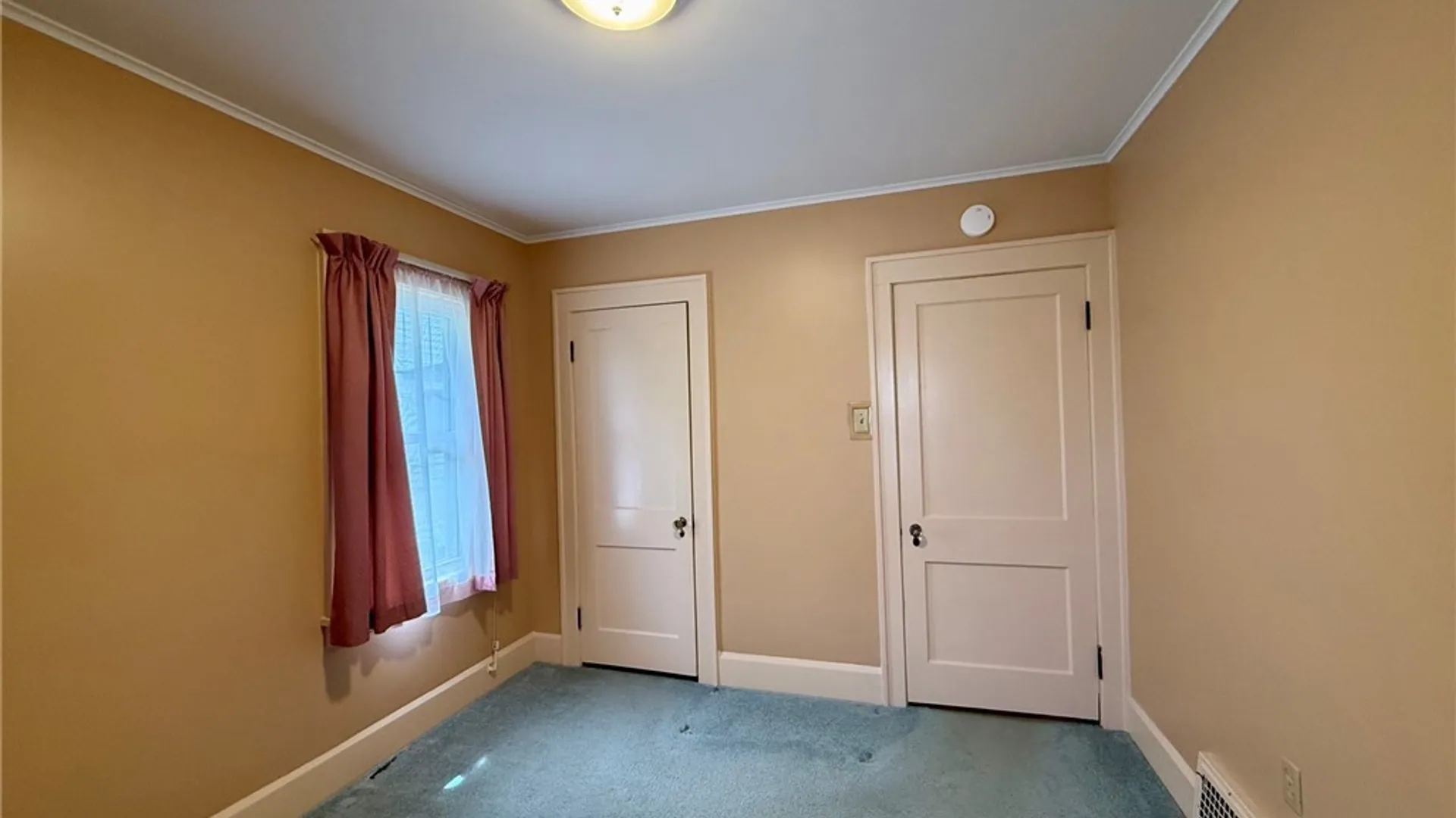 Property at 2240 Michigan Avenue, Niagara Falls, NY 14305 26