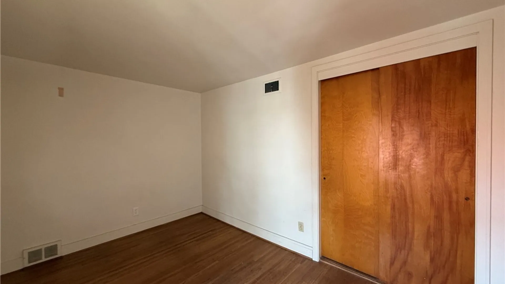 Property at 2240 Michigan Avenue, Niagara Falls, NY 14305 41