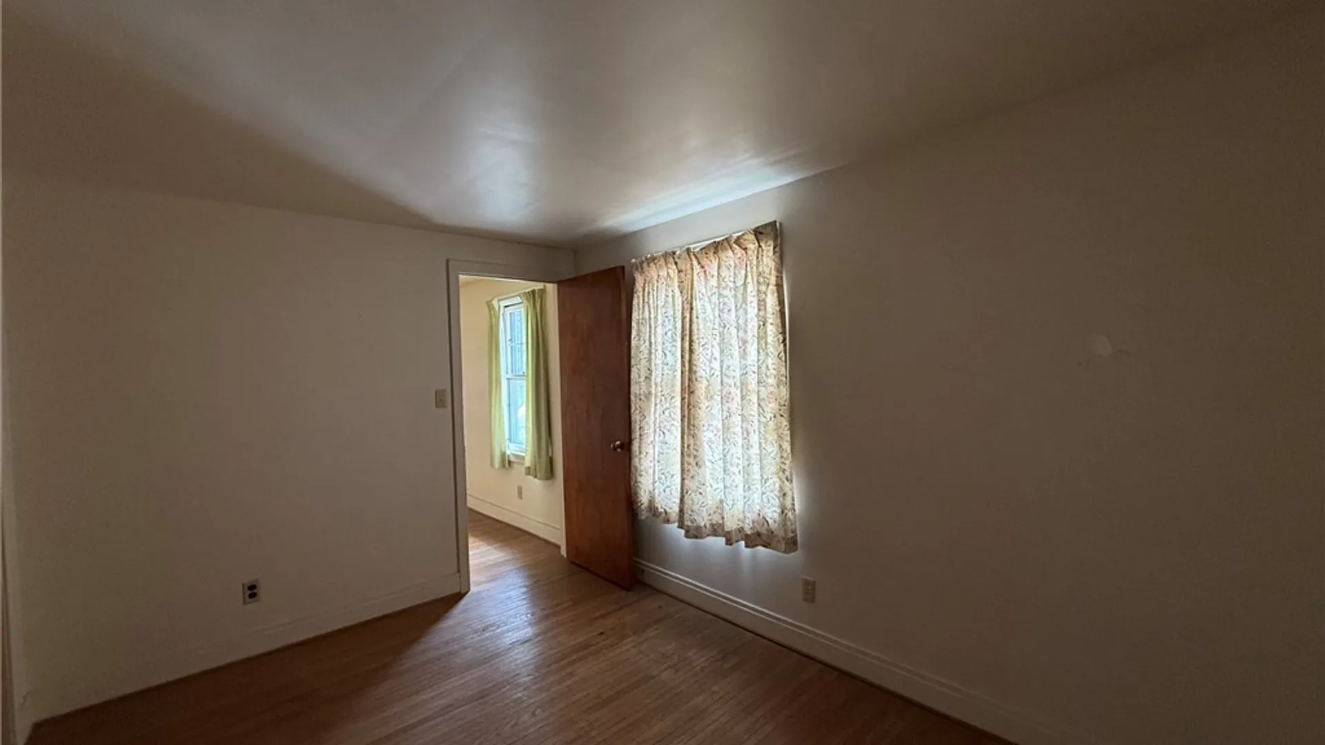 Property at 2240 Michigan Avenue, Niagara Falls, NY 14305 43
