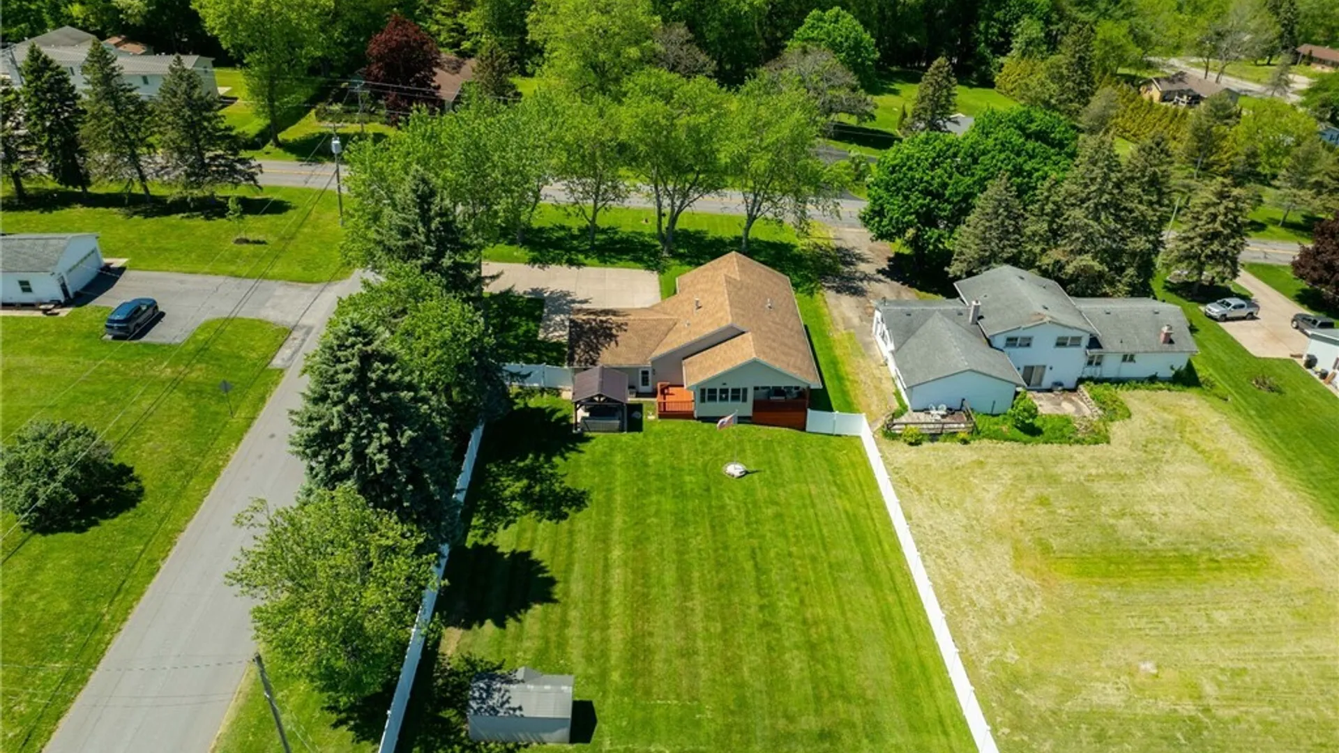 Property at 4729 Cottage Road, Royalton, NY 14067 15