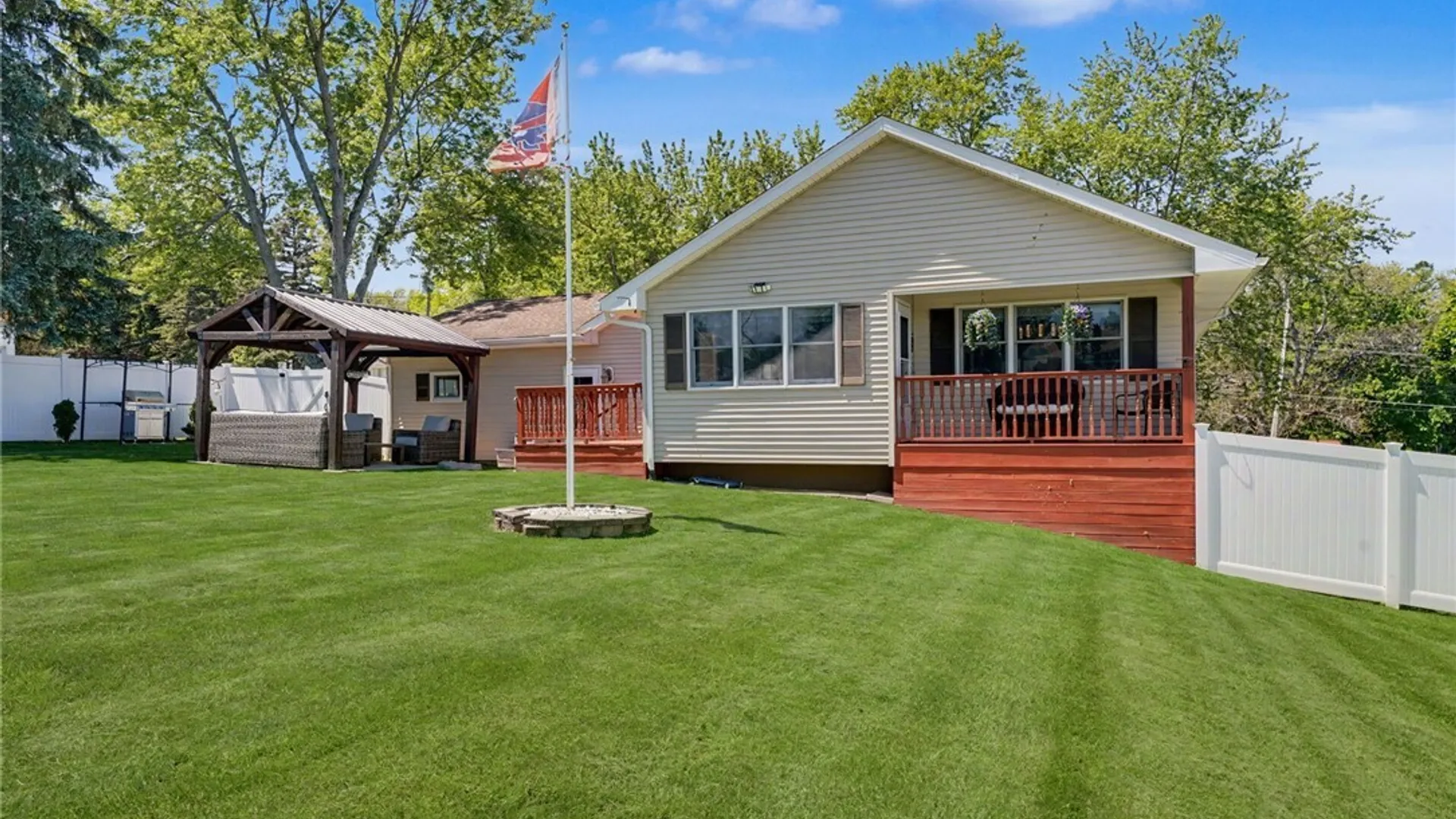 Property at 4729 Cottage Road, Royalton, NY 14067 30