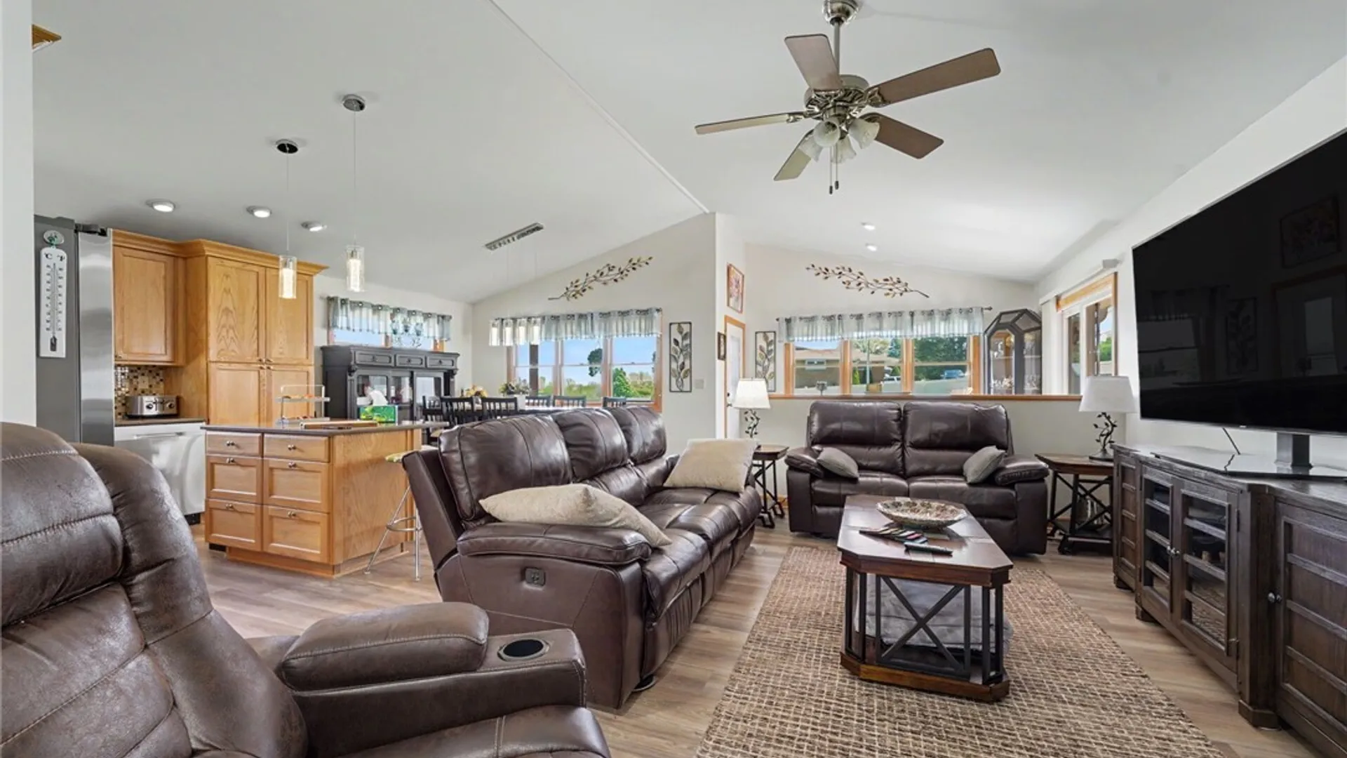 Property at 4729 Cottage Road, Royalton, NY 14067 4