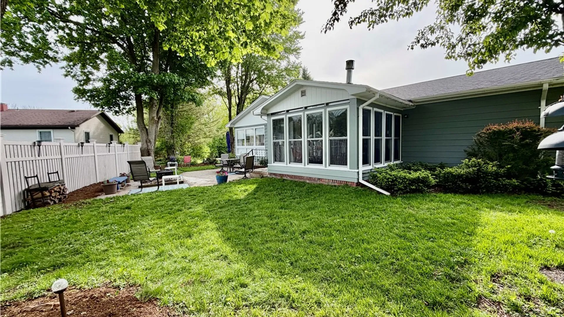 Property at 53 Ridgeway Sites Avenue, Minetto, NY 13126 43