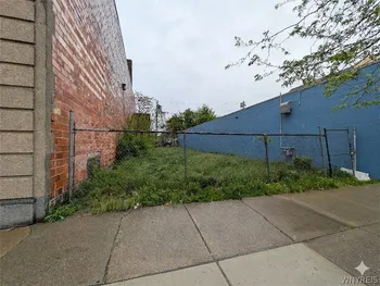 Property at 310 W Ferry Street, Buffalo, NY 14213