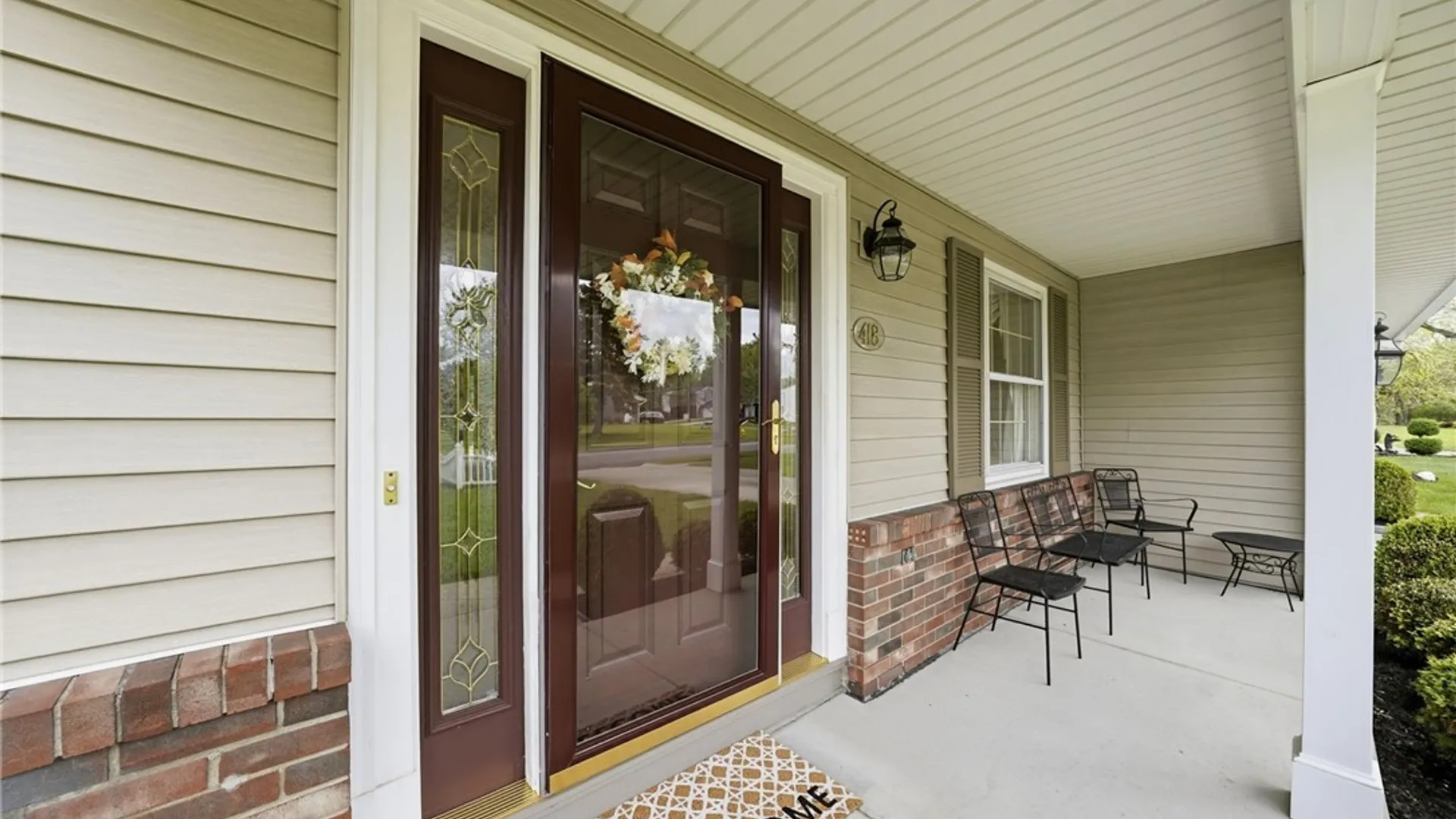 Property at 418 Woodward Crescent, West Seneca, NY 14224 3